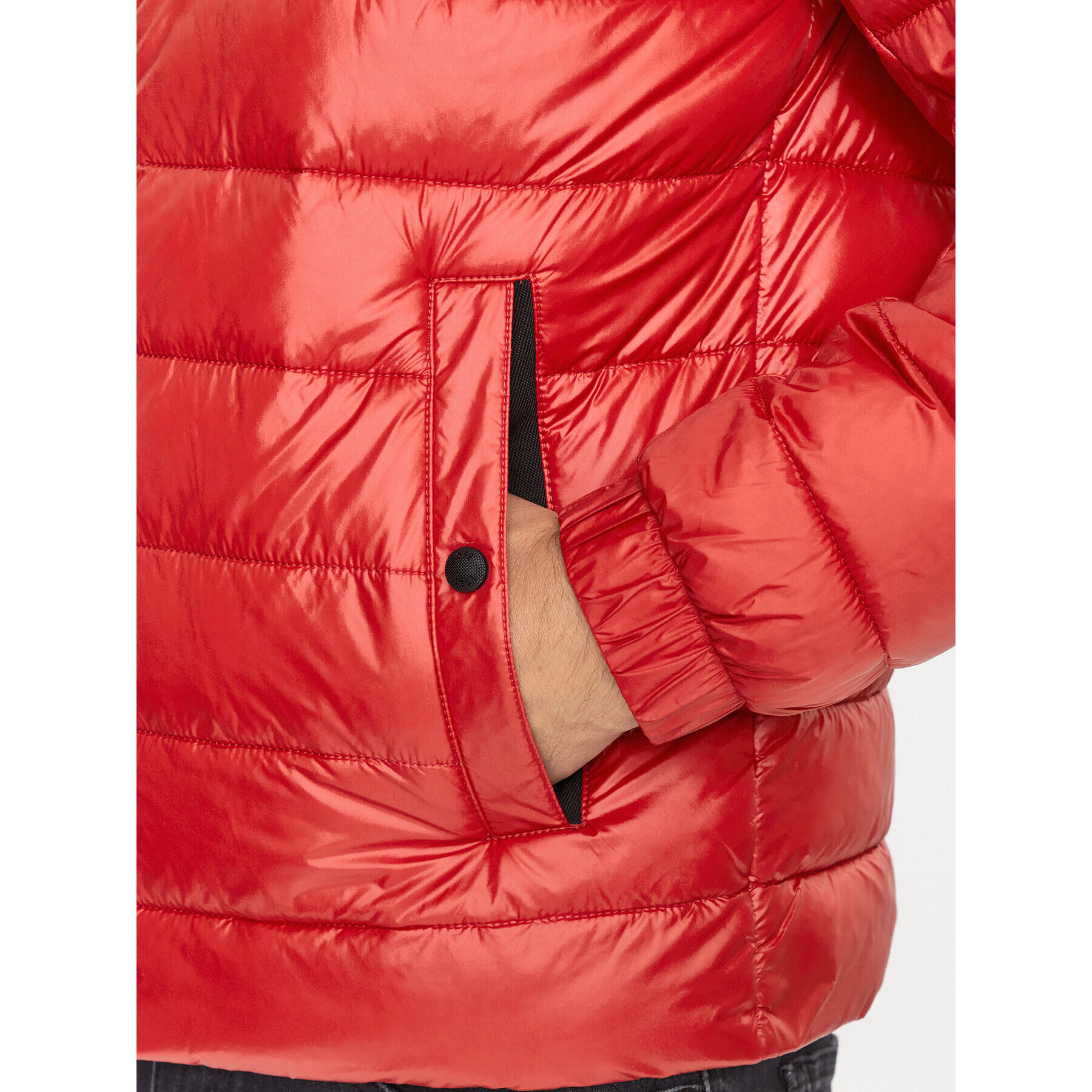 Boss Пухено яке 50496766 Червен Regular Fit - Pepit.bg