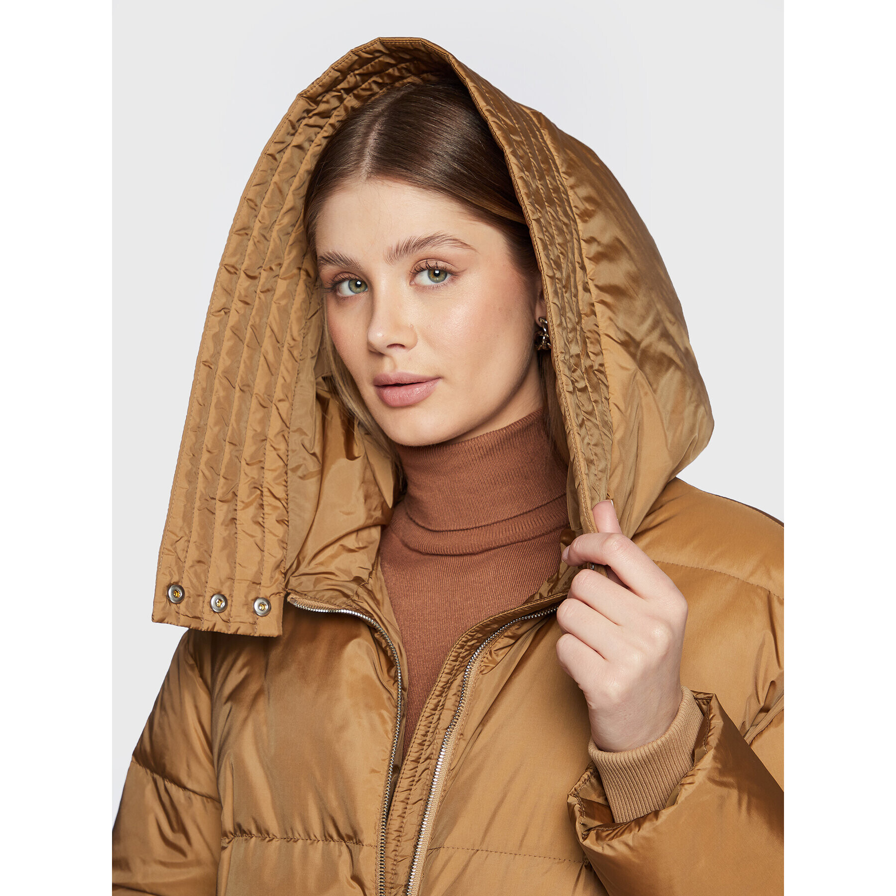 Boss Пухено яке C_Priolina 50479492 Бежов Regular Fit - Pepit.bg