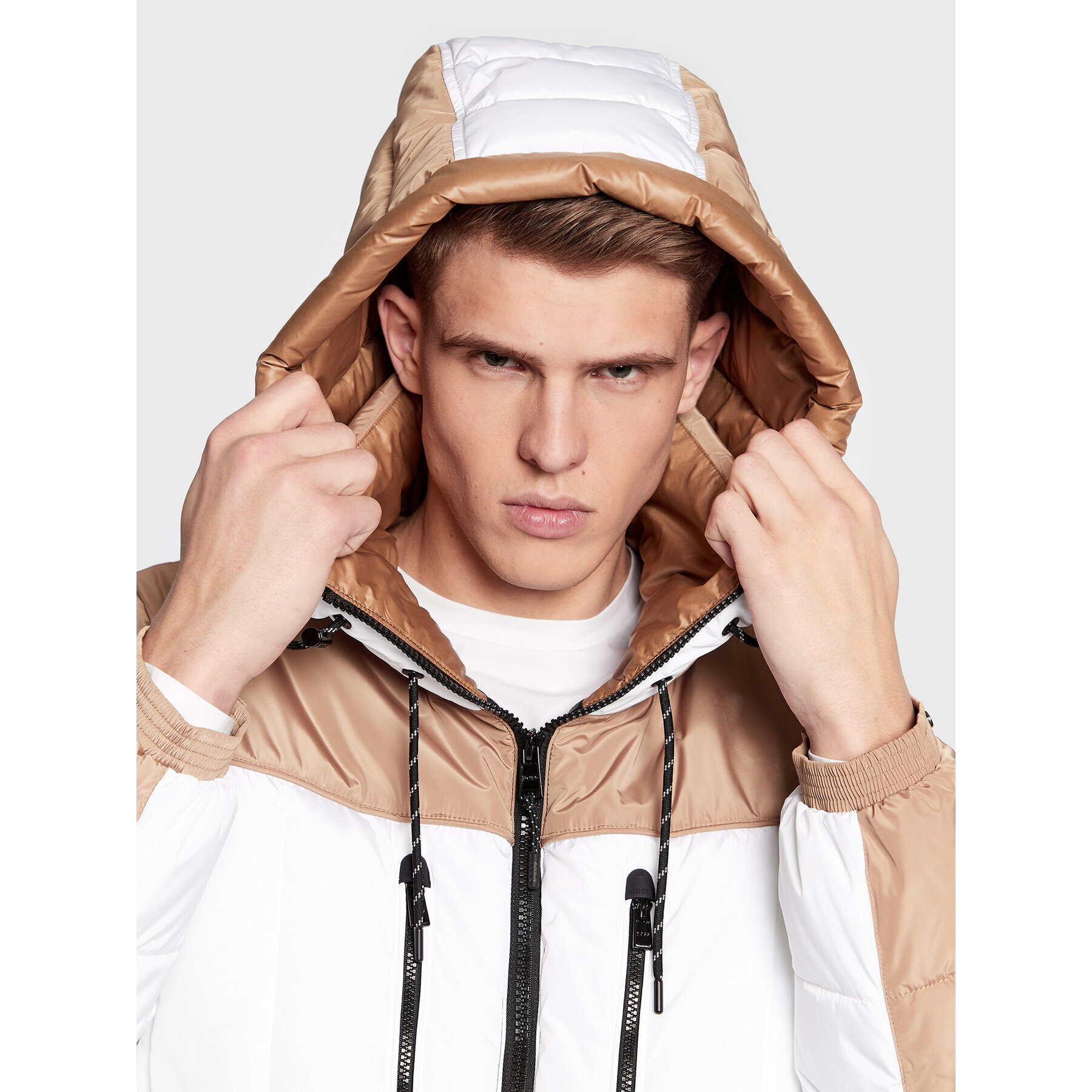 Boss Пухено яке Celindros 50475830 Цветен Regular Fit - Pepit.bg