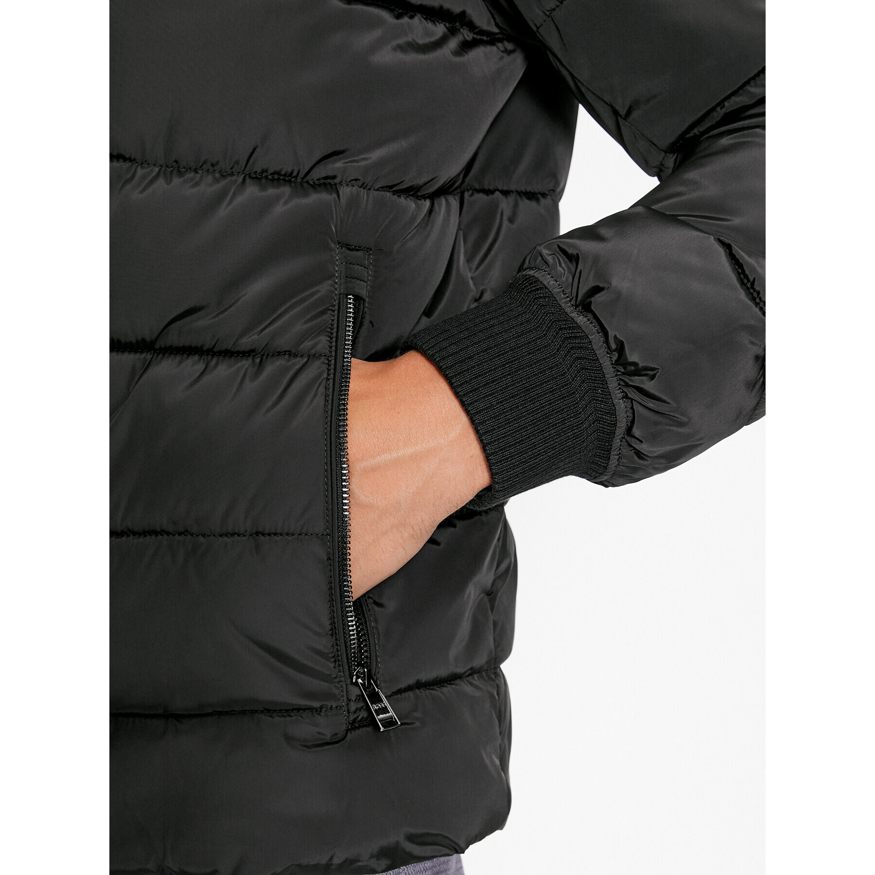Boss Пухено яке Cerulio 50499796 Черен Regular Fit - Pepit.bg