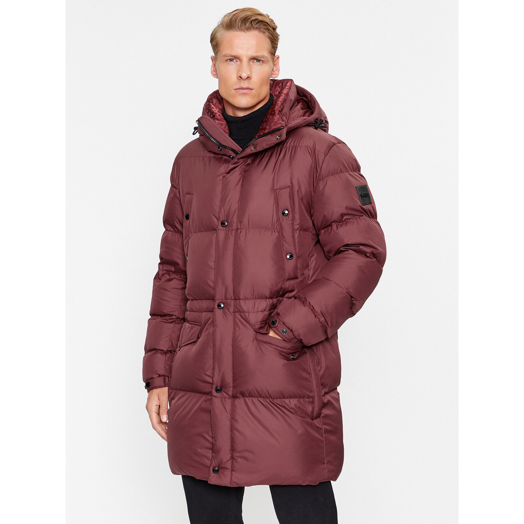Boss Пухено яке Condolo 50498000 Червен Regular Fit - Pepit.bg