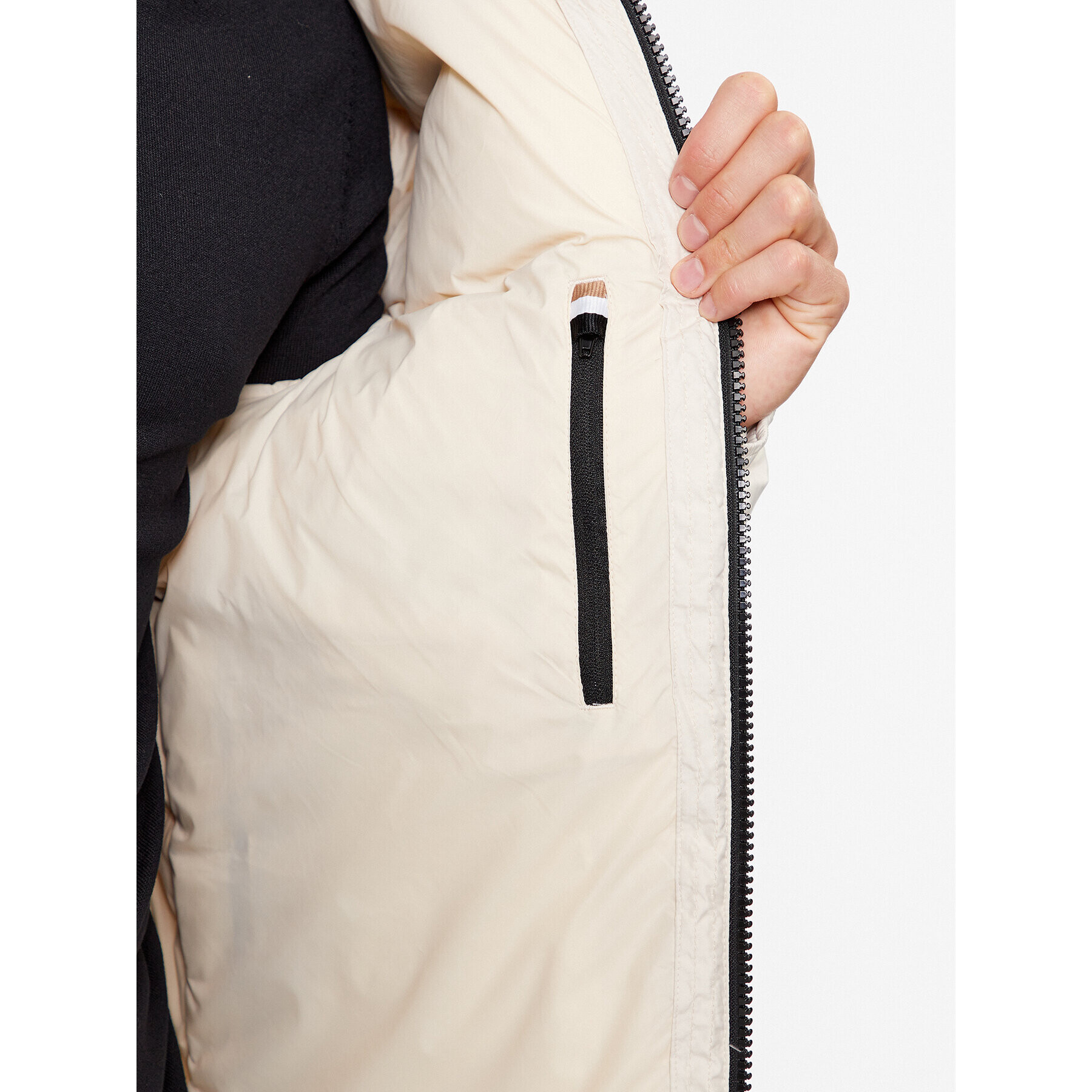 Boss Пухено яке Corbinian 50497836 Екрю Regular Fit - Pepit.bg
