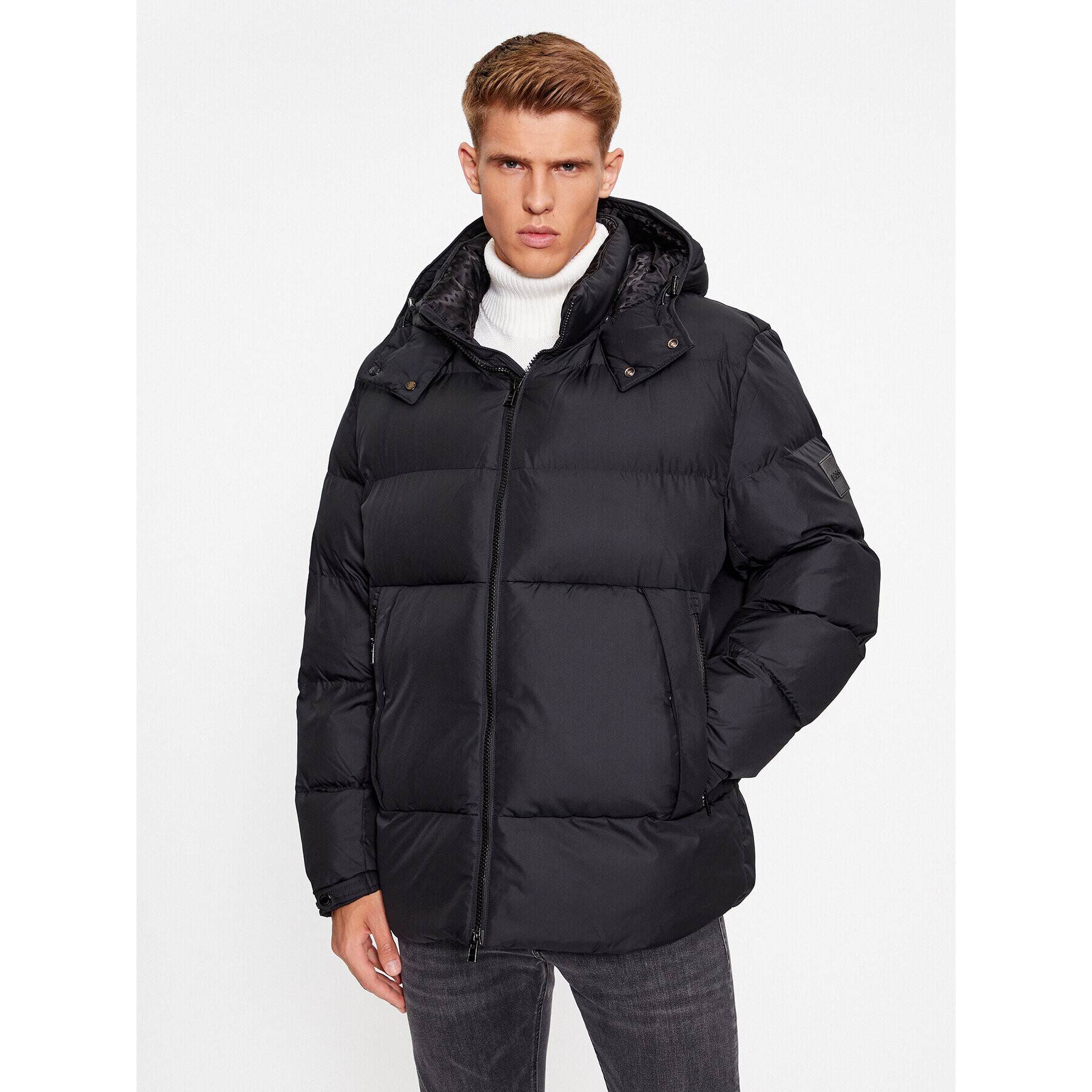 Boss Пухено яке Corbinian 50497836 Черен Regular Fit - Pepit.bg