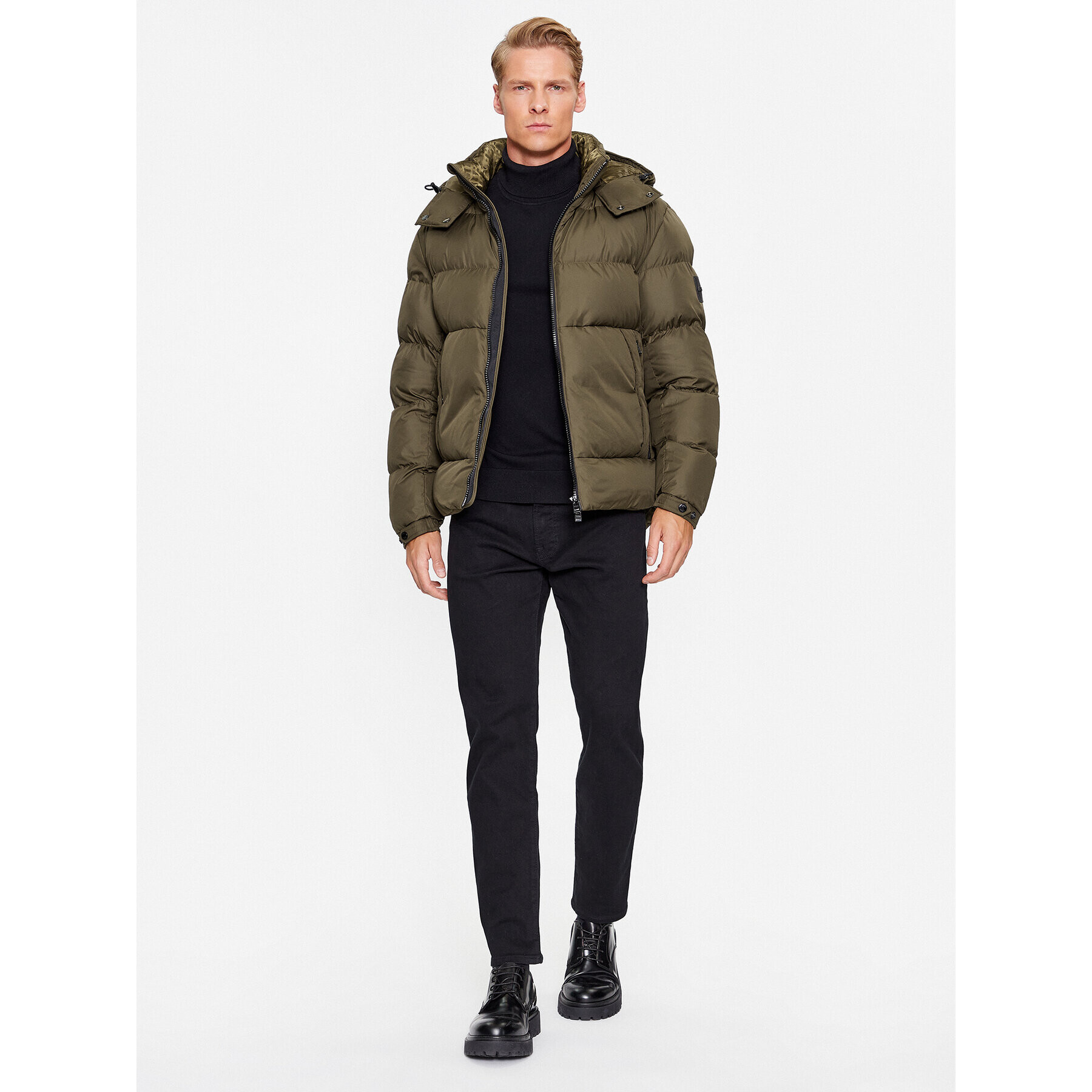Boss Пухено яке Corbinian 50497836 Зелен Regular Fit - Pepit.bg