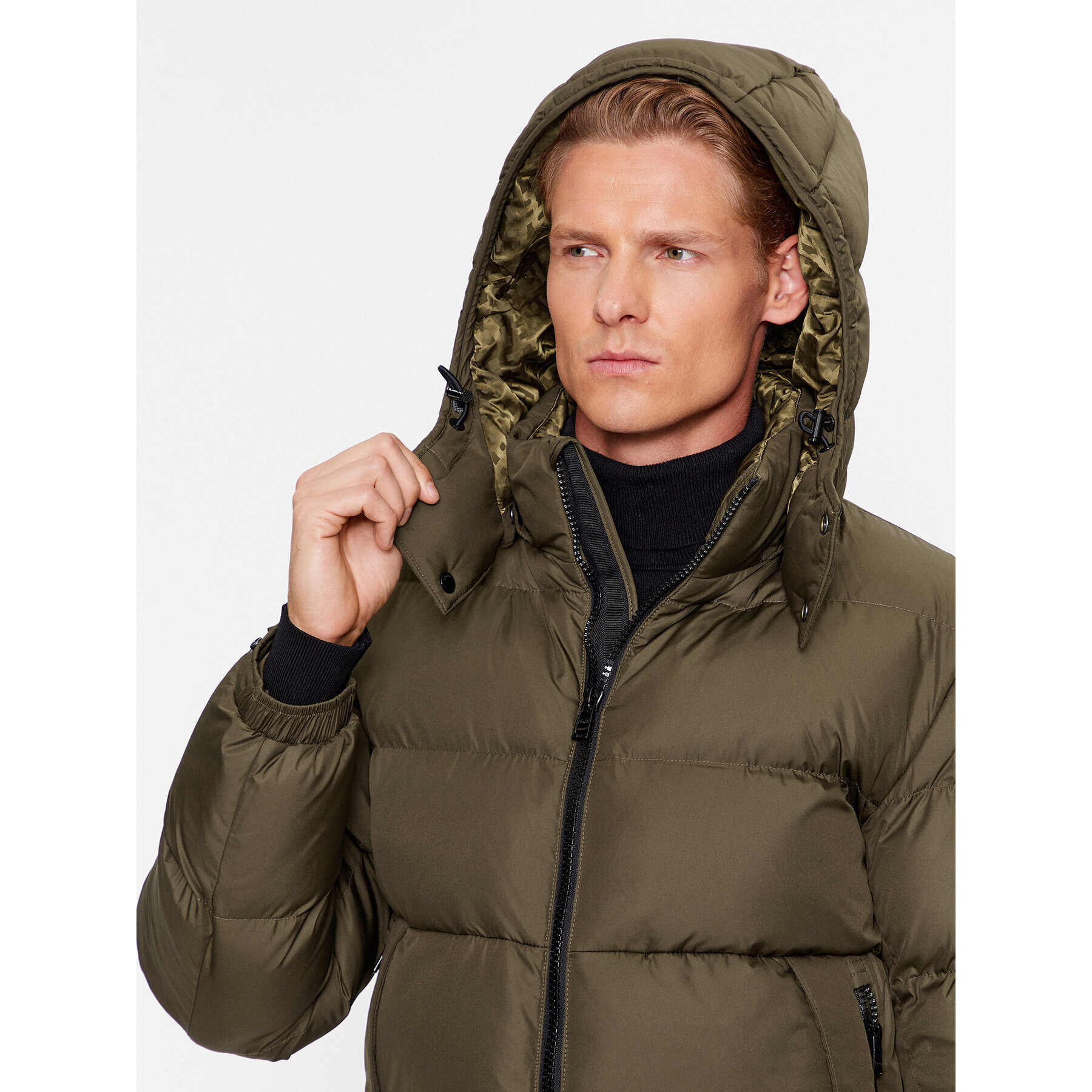 Boss Пухено яке Corbinian 50497836 Зелен Regular Fit - Pepit.bg
