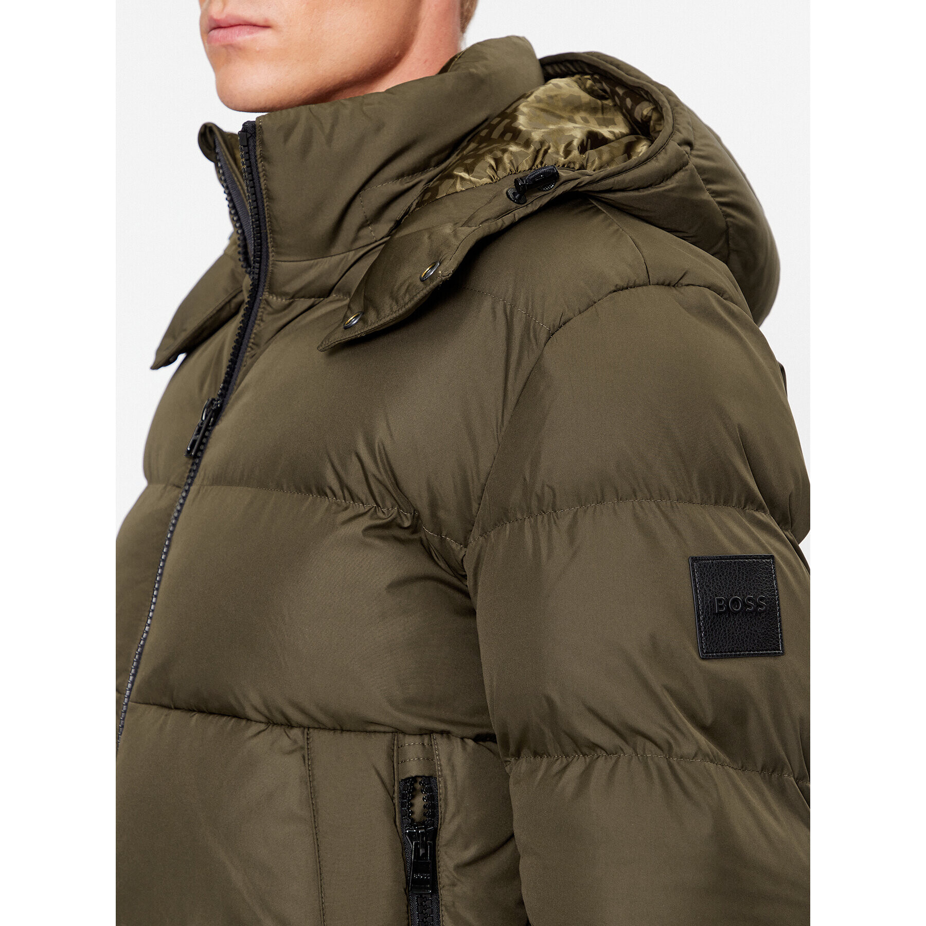 Boss Пухено яке Corbinian 50497836 Зелен Regular Fit - Pepit.bg
