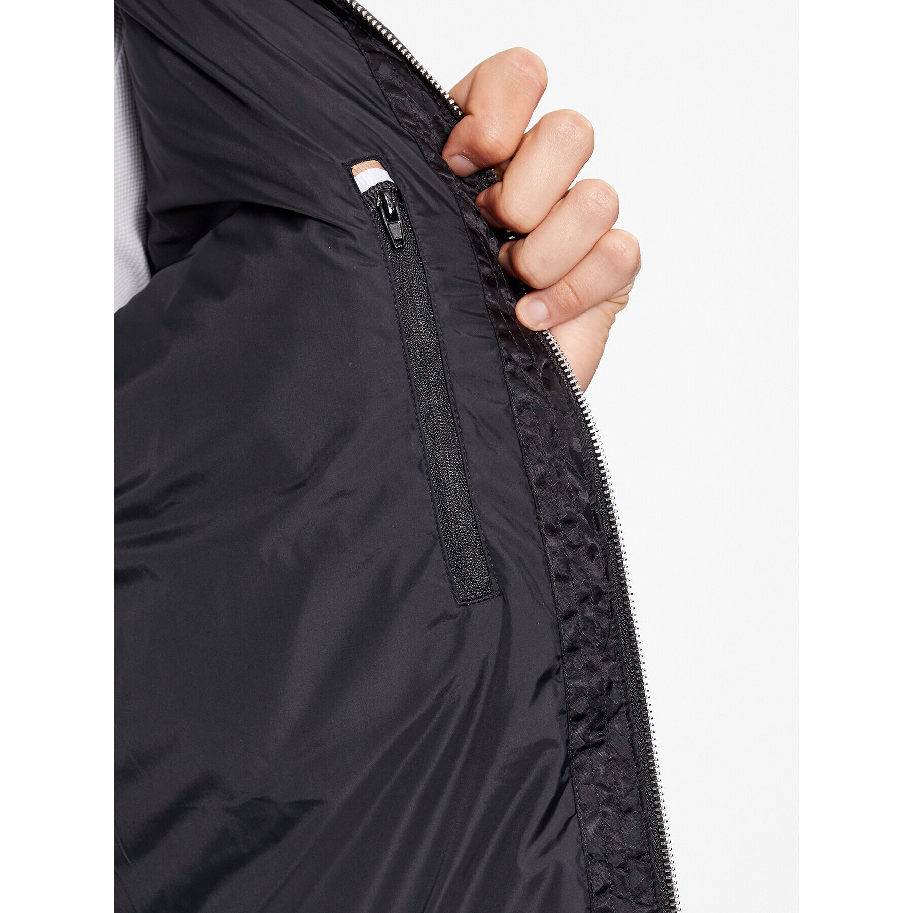 Boss Пухено яке Corbinian1 50499813 Черен Regular Fit - Pepit.bg