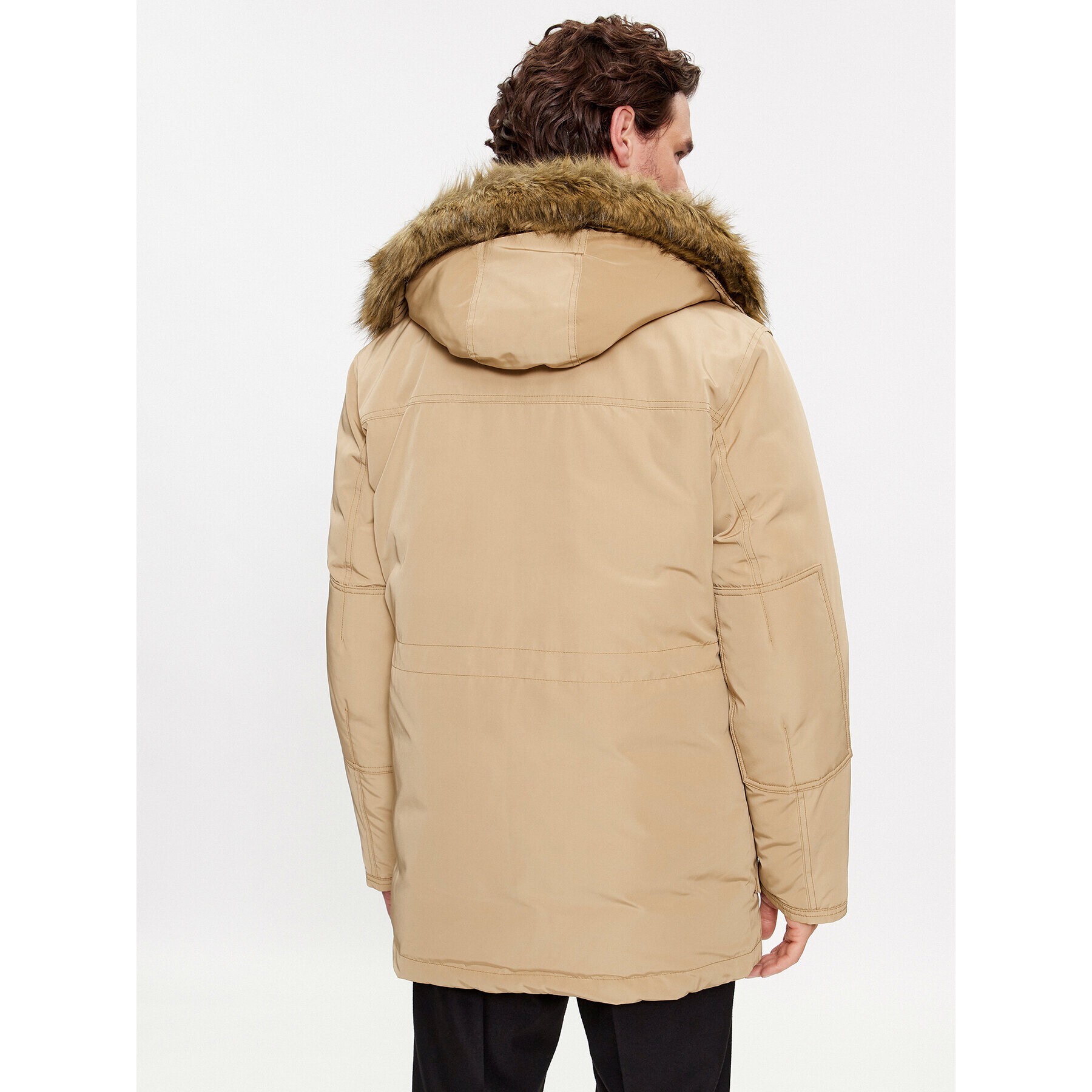 Boss Пухено яке Dadico 50499371 Бежов Regular Fit - Pepit.bg
