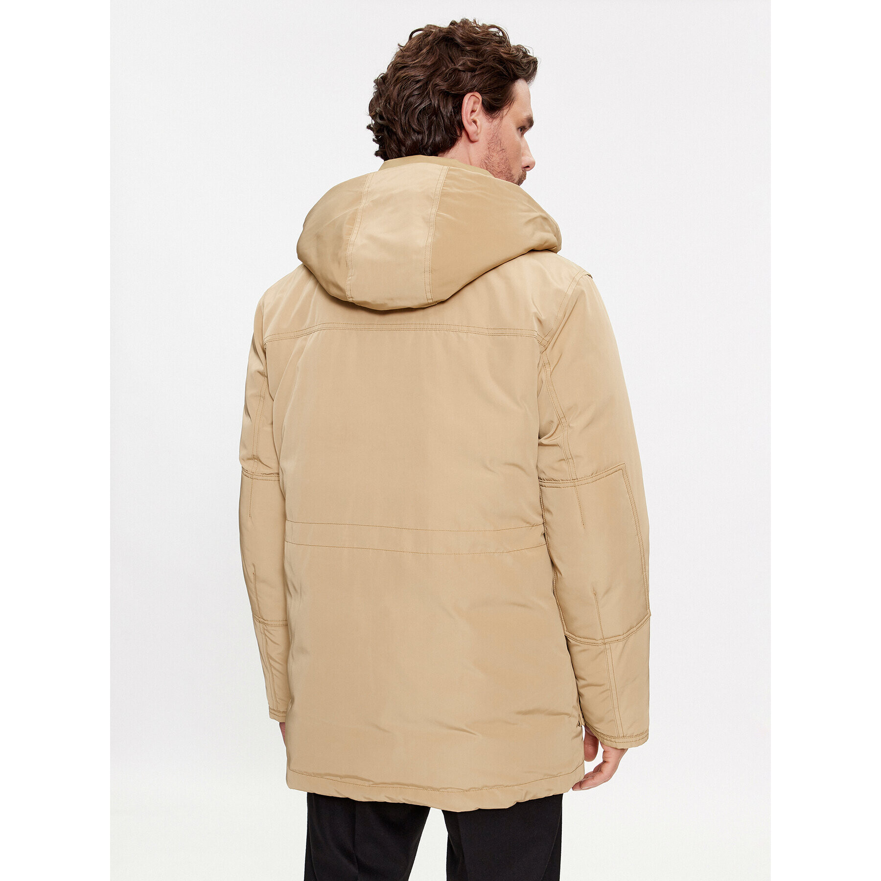 Boss Пухено яке Dadico 50499371 Бежов Regular Fit - Pepit.bg