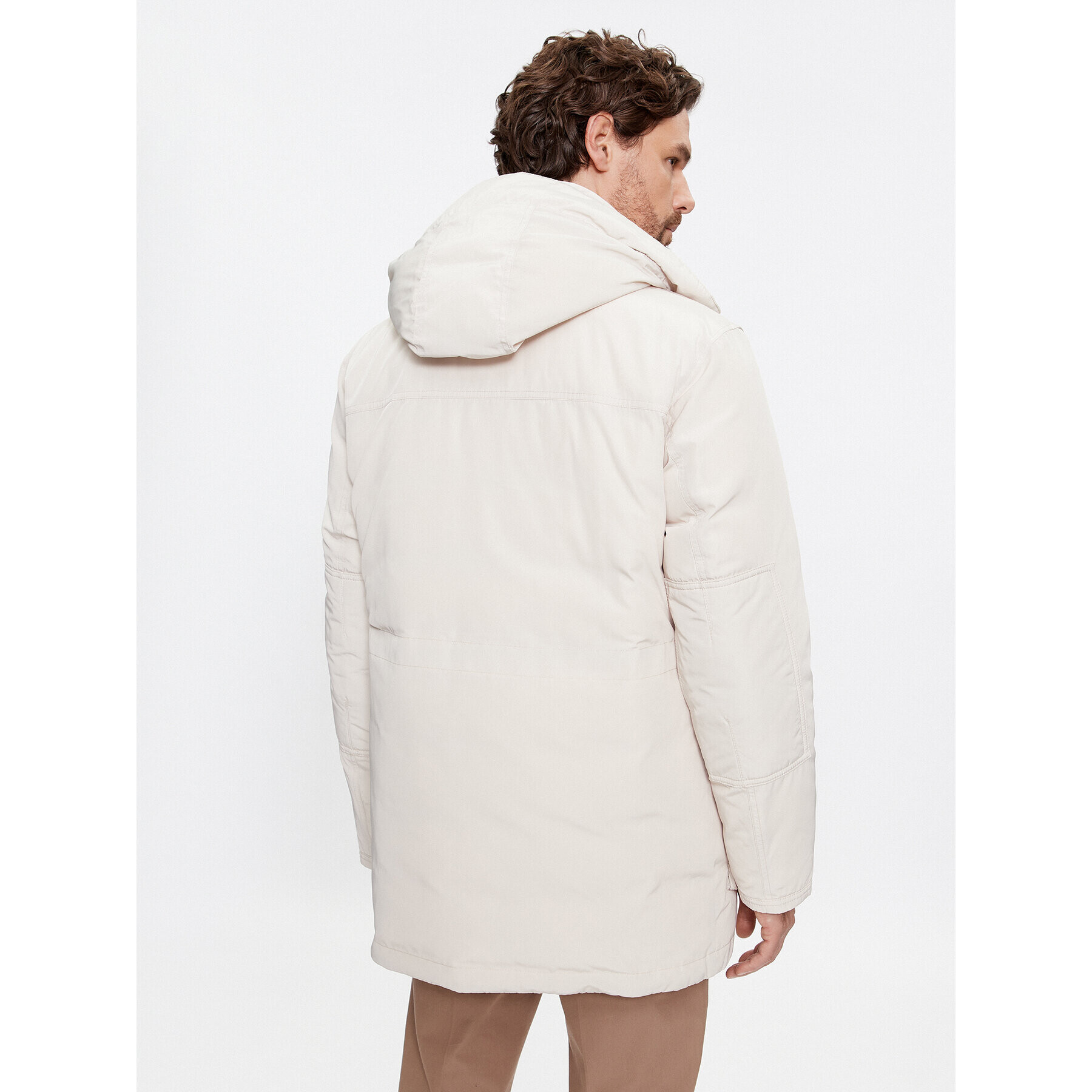 Boss Пухено яке Dadico 50499371 Екрю Regular Fit - Pepit.bg