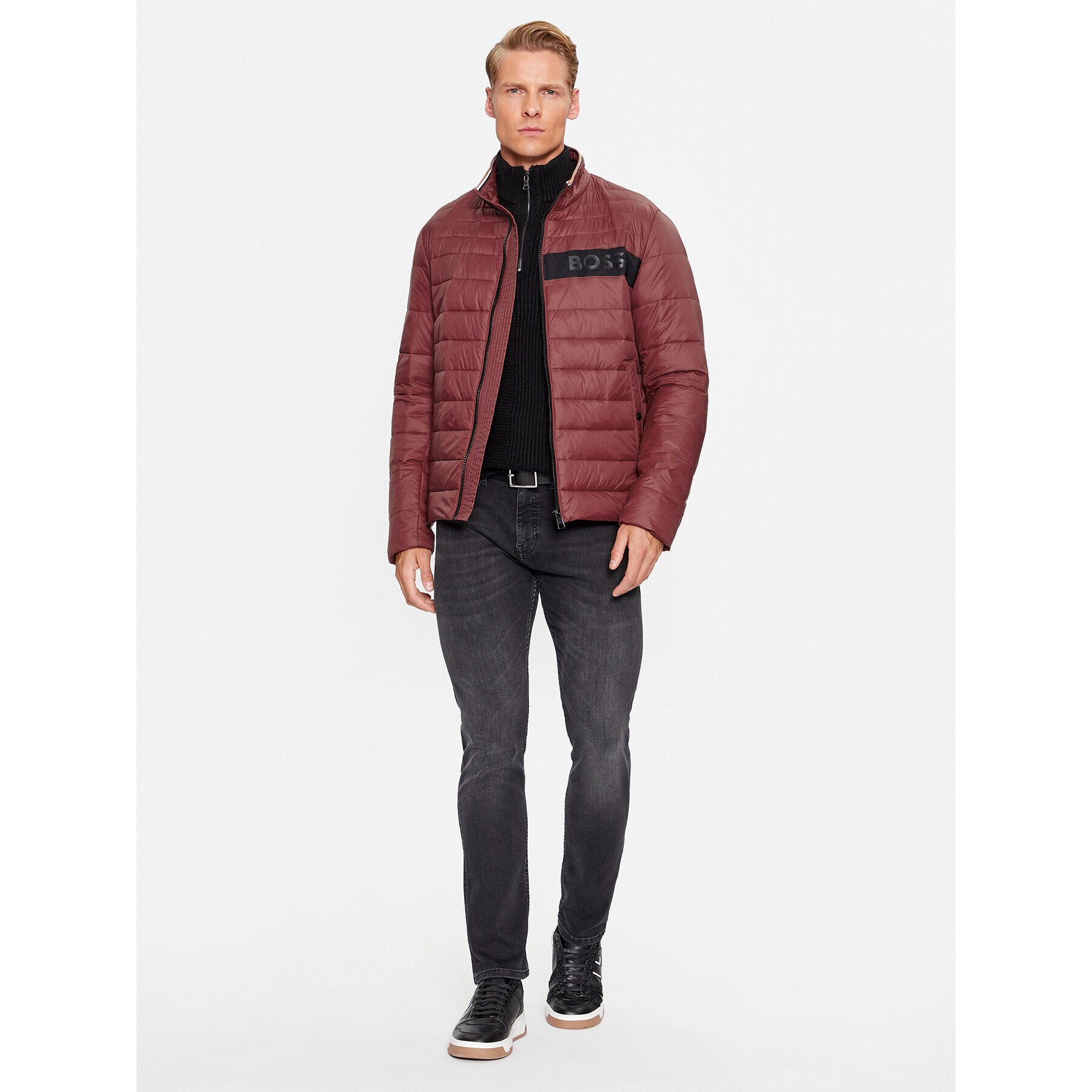 Boss Пухено яке Darolus 50464308 Червен Regular Fit - Pepit.bg