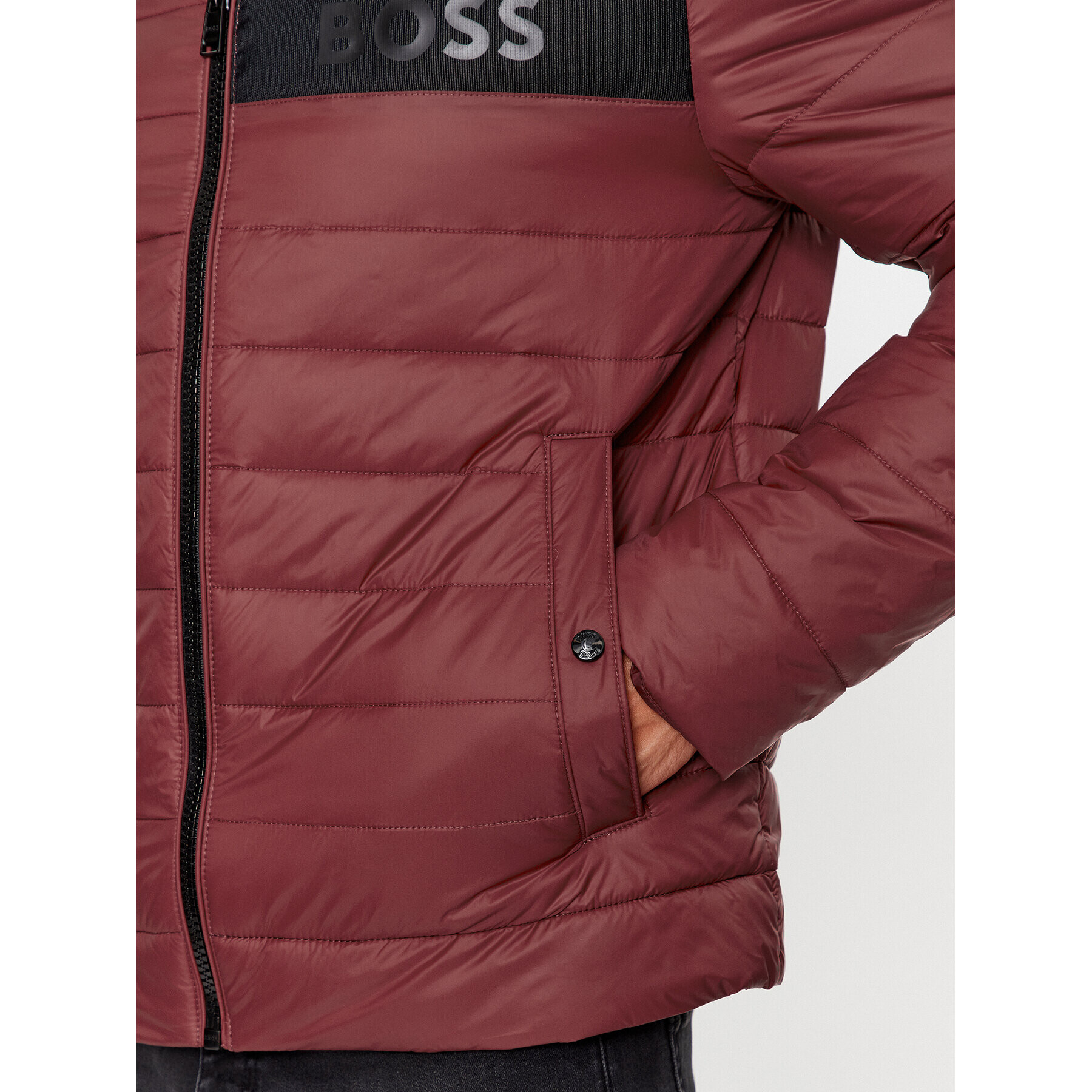 Boss Пухено яке Darolus 50464308 Червен Regular Fit - Pepit.bg