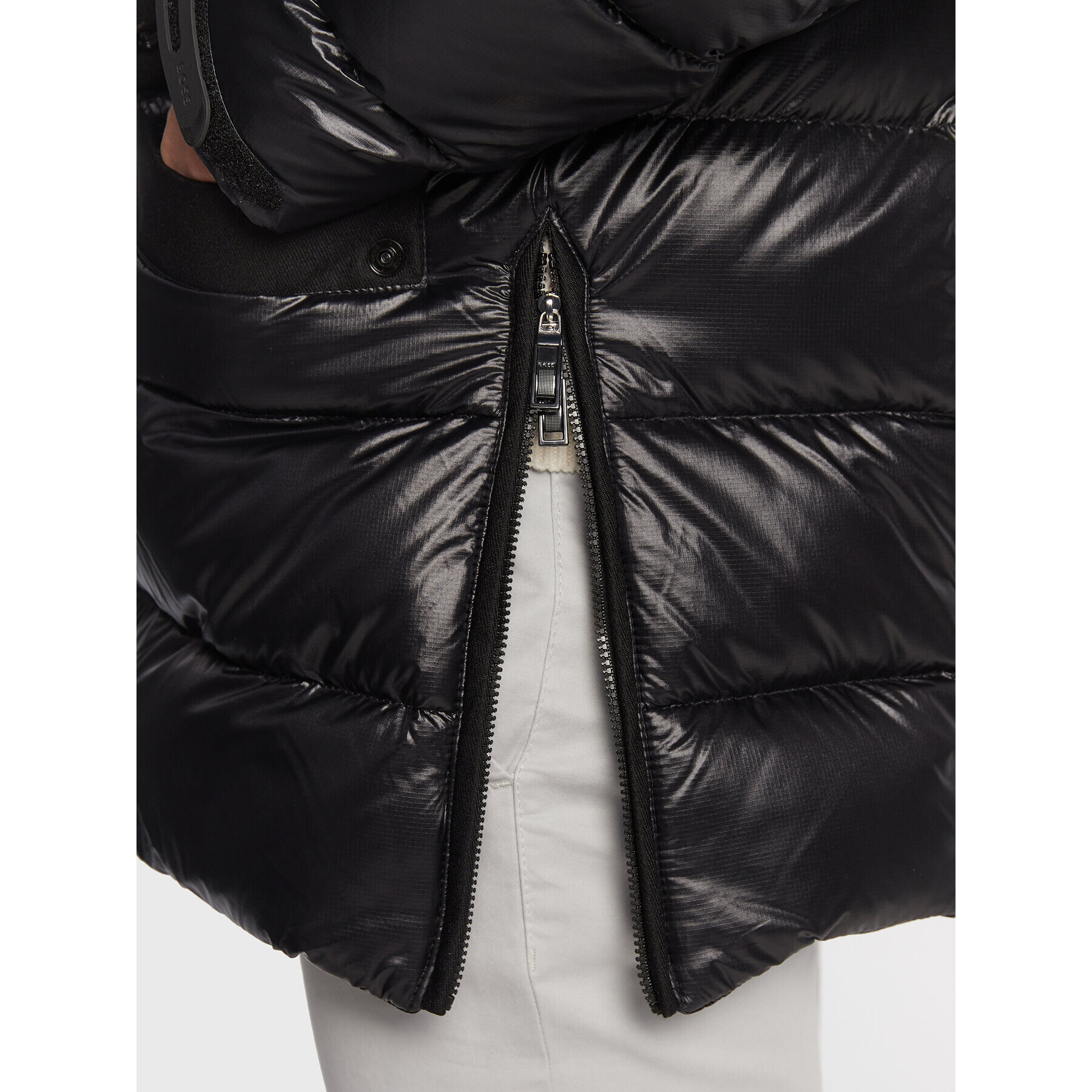 Boss Пухено яке J_Arviko 50475013 Черен Regular Fit - Pepit.bg