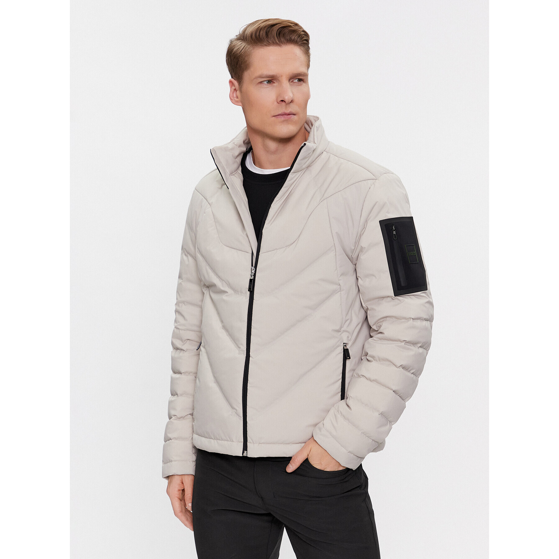 Boss Пухено яке J_Titanium 50505233 Бежов Regular Fit - Pepit.bg