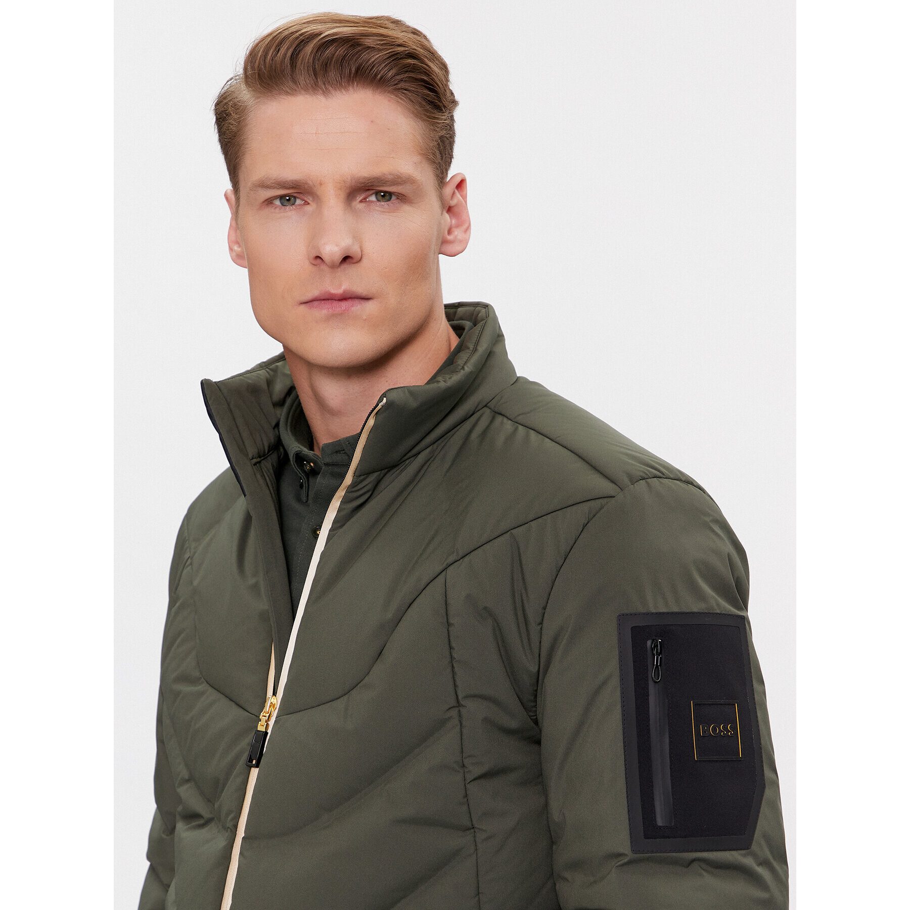 Boss Пухено яке J_Titanium 50505233 Зелен Regular Fit - Pepit.bg
