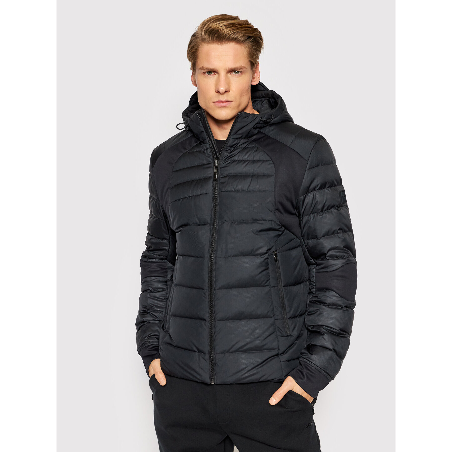 Boss Пухено яке J_Volturno 50461219 Черен Regular Fit - Pepit.bg