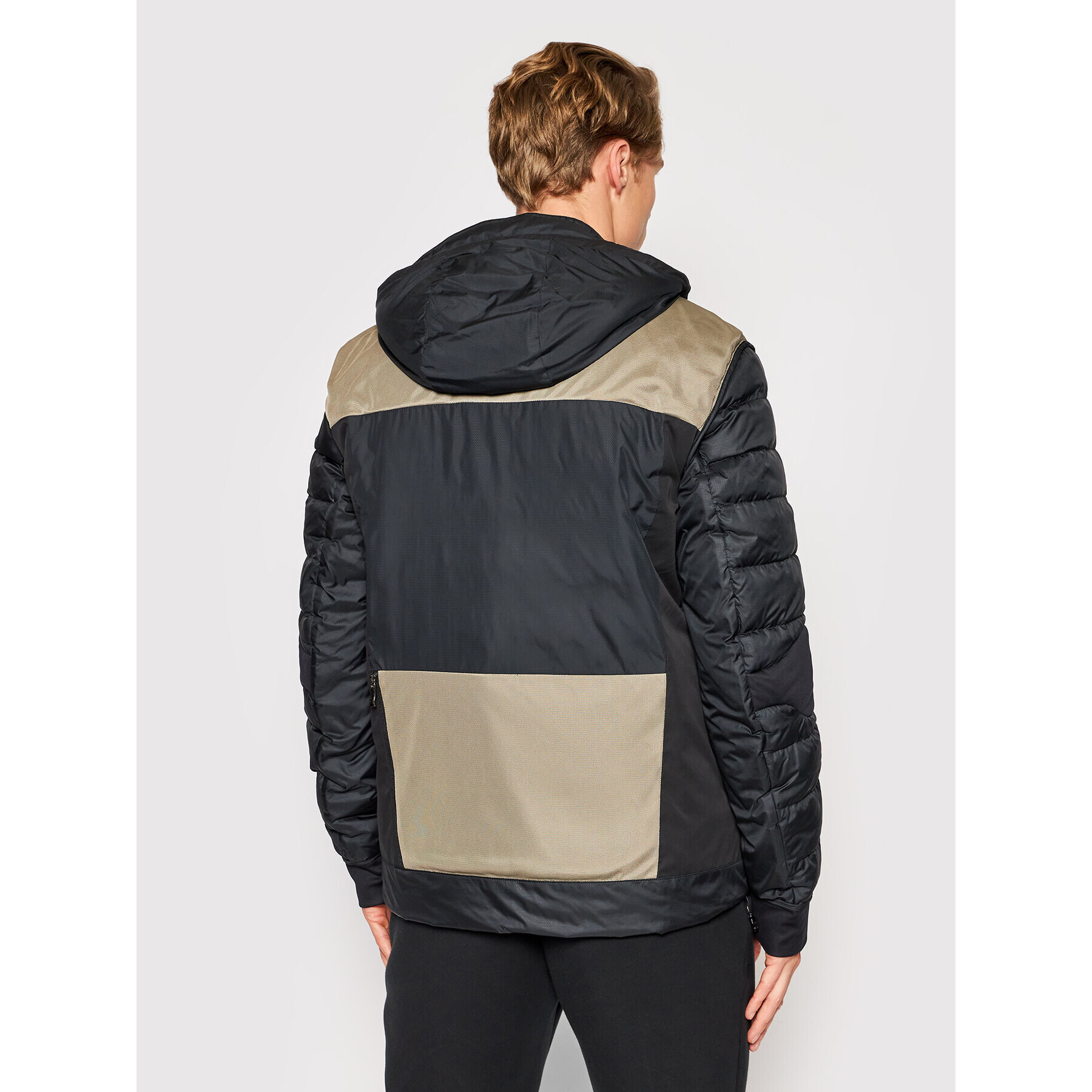 Boss Пухено яке J_Volturno 50461219 Черен Regular Fit - Pepit.bg