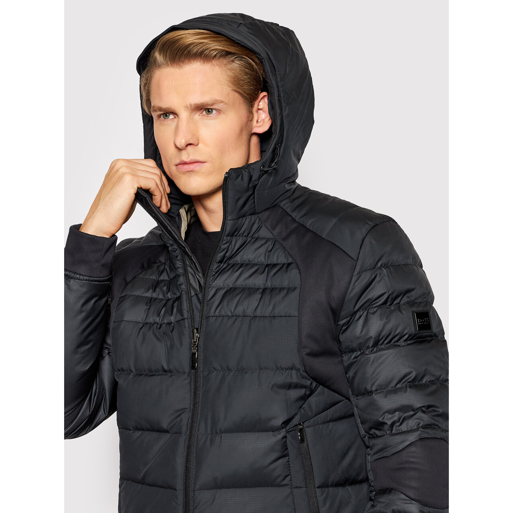 Boss Пухено яке J_Volturno 50461219 Черен Regular Fit - Pepit.bg