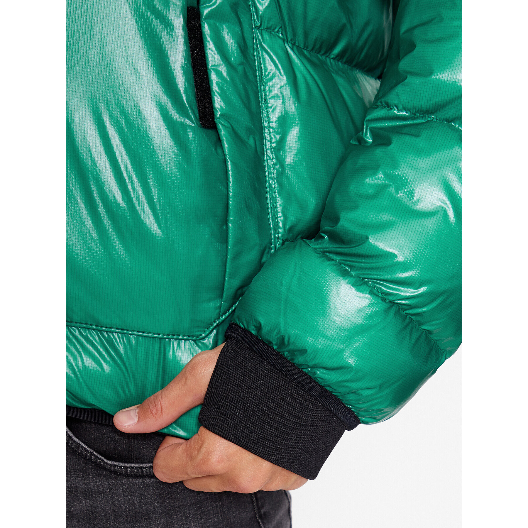 Boss Пухено яке Okobra 50498234 Зелен Regular Fit - Pepit.bg