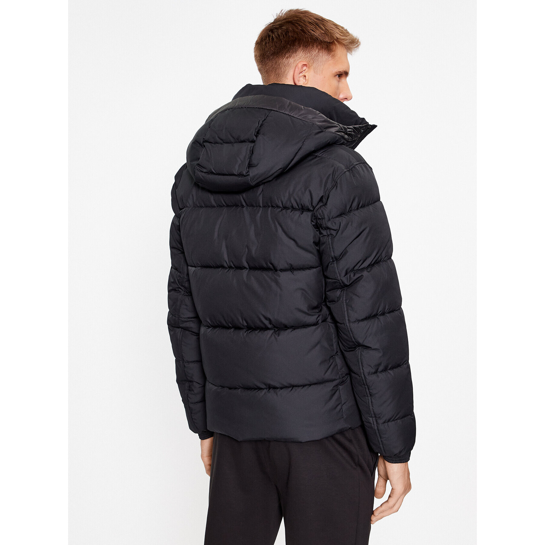 Boss Пухено яке Omaris 50499542 Черен Regular Fit - Pepit.bg