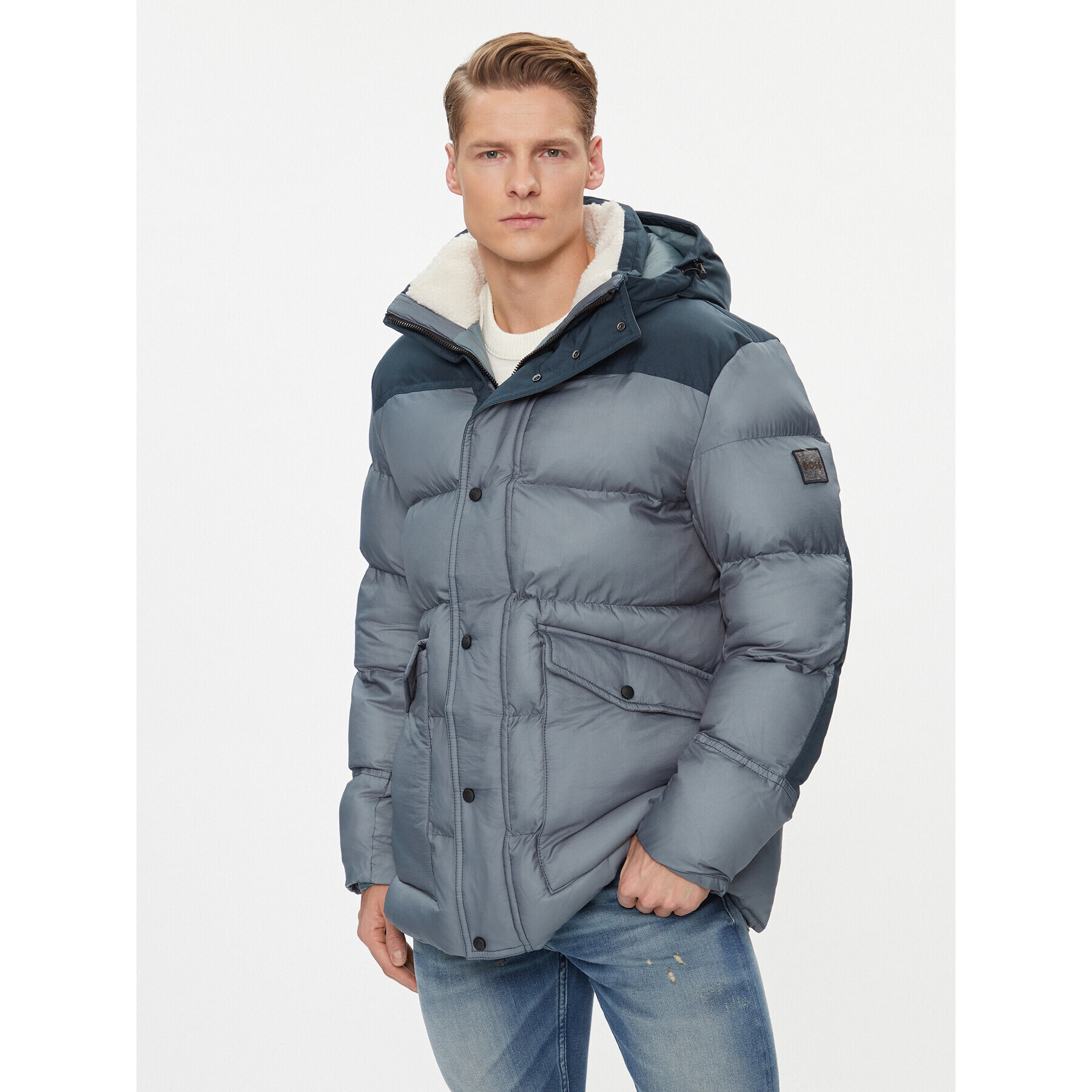 Boss Пухено яке Oneon-W 50498224 Син Relaxed Fit - Pepit.bg