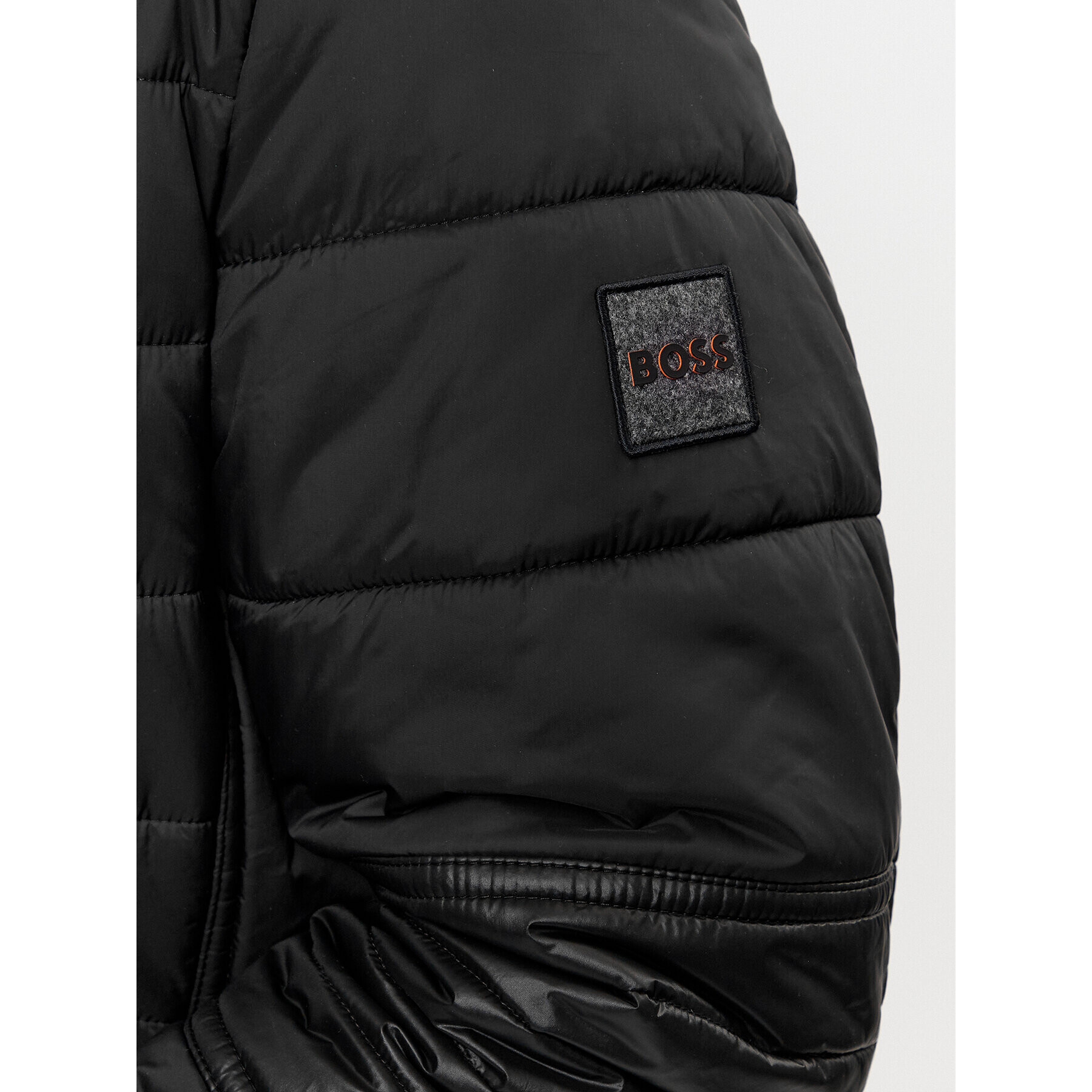 Boss Пухено яке Orace 50498609 Черен Regular Fit - Pepit.bg