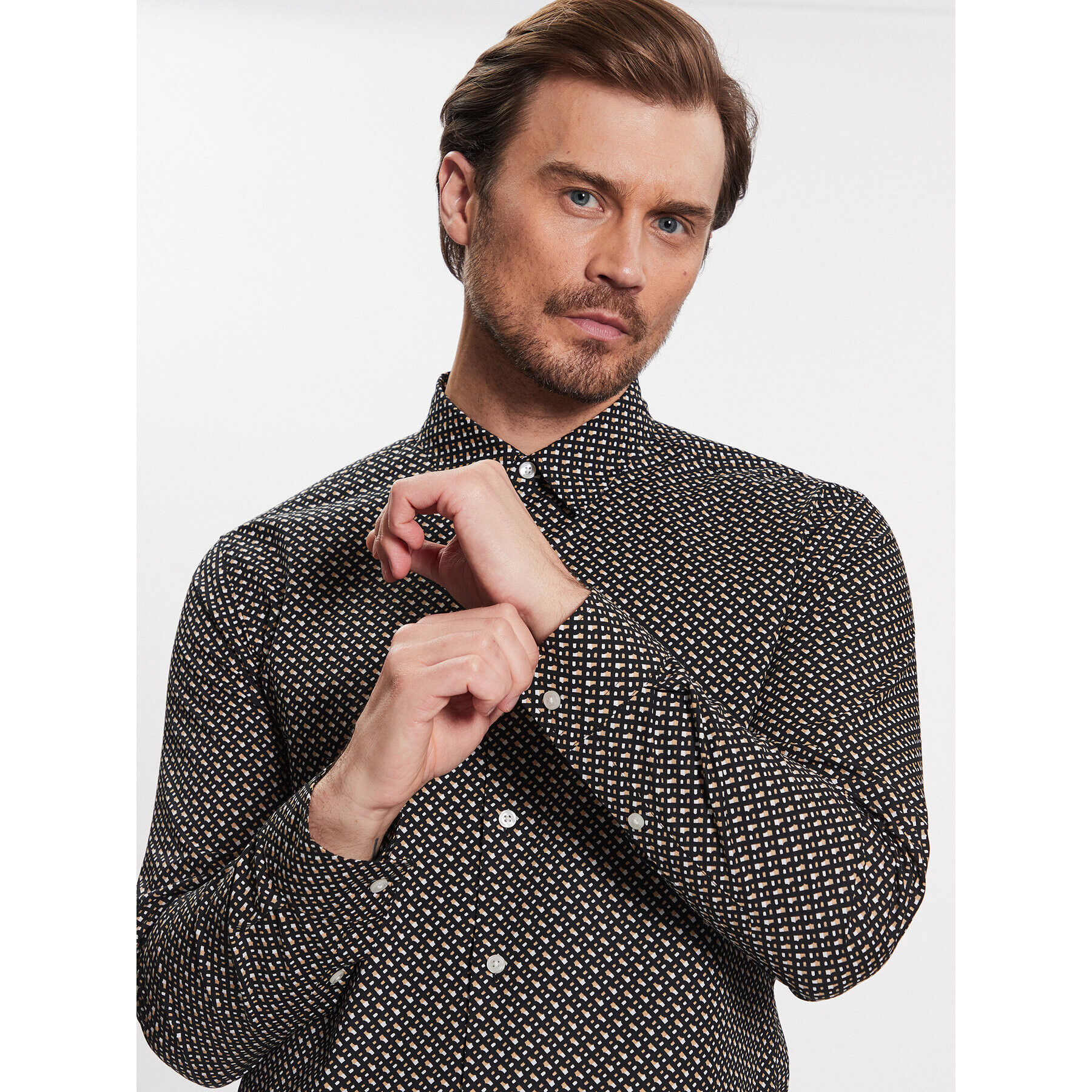 Boss Риза 50488041 Бежов Slim Fit - Pepit.bg