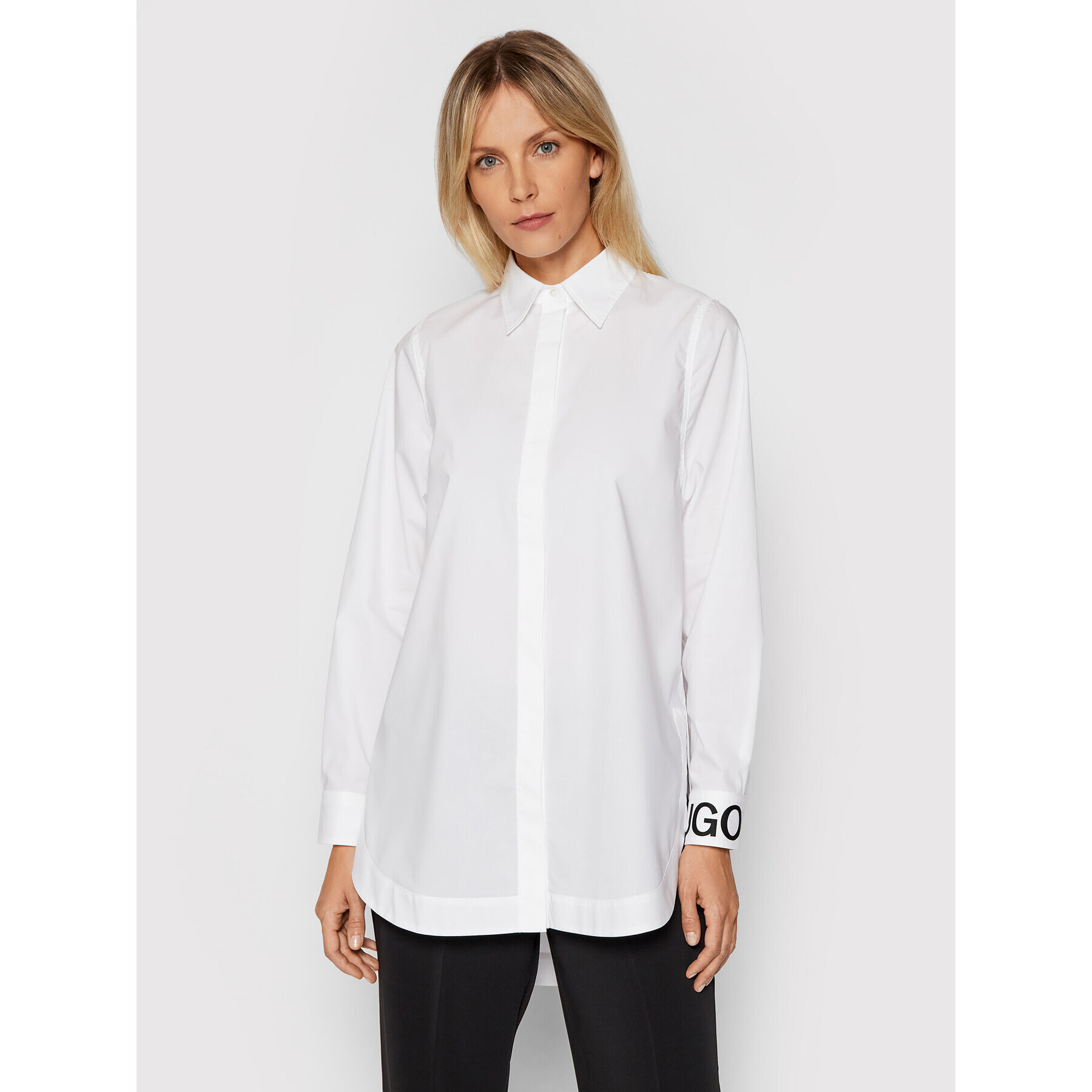 Boss Риза Esmera 50458271 Бял Oversize - Pepit.bg