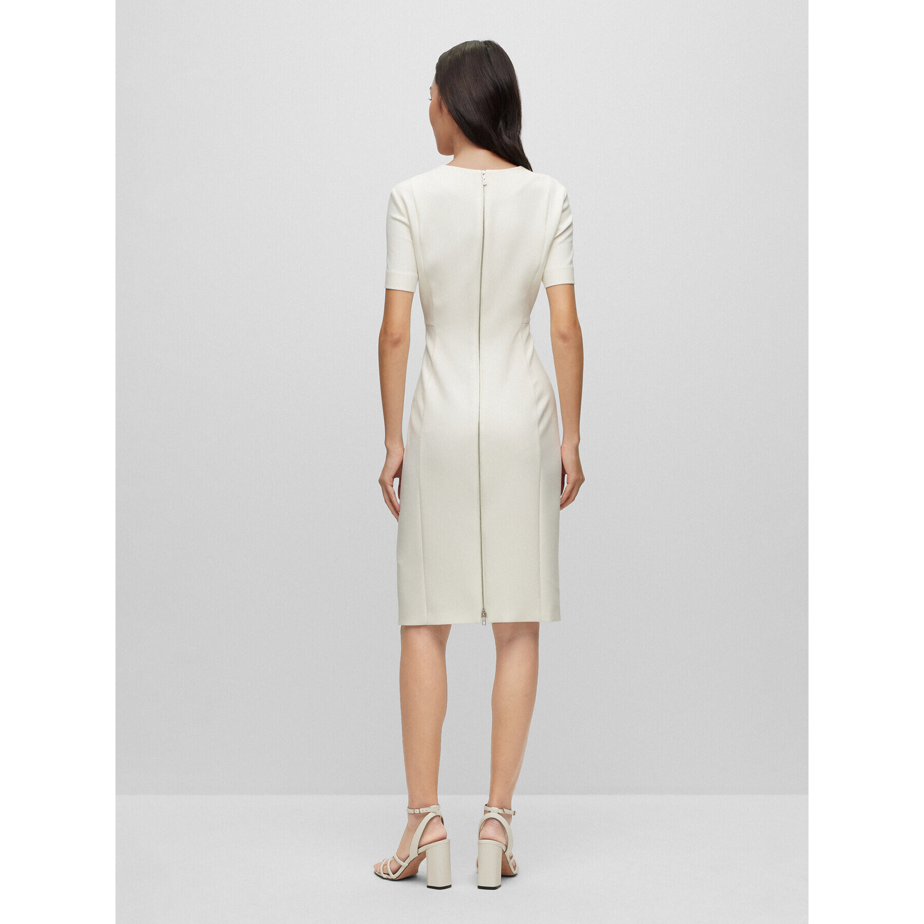 Boss Ежедневна рокля 50490044 Бежов Slim Fit - Pepit.bg