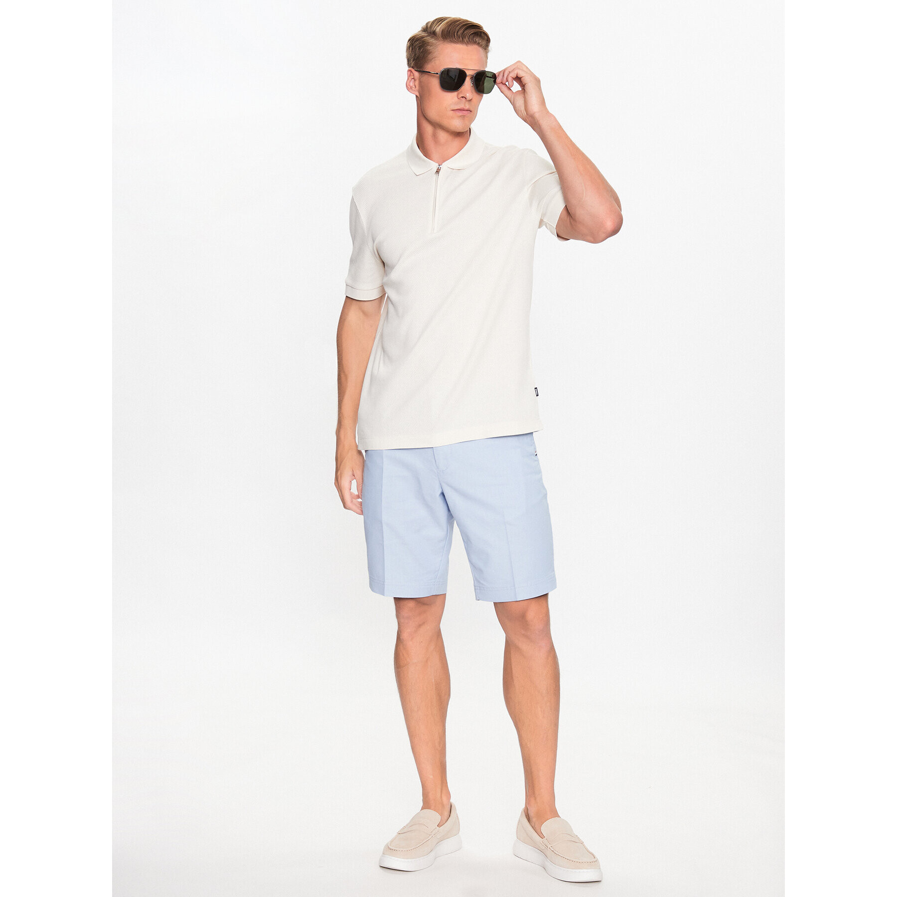 Boss Шорти от плат 50487747 Син Slim Fit - Pepit.bg