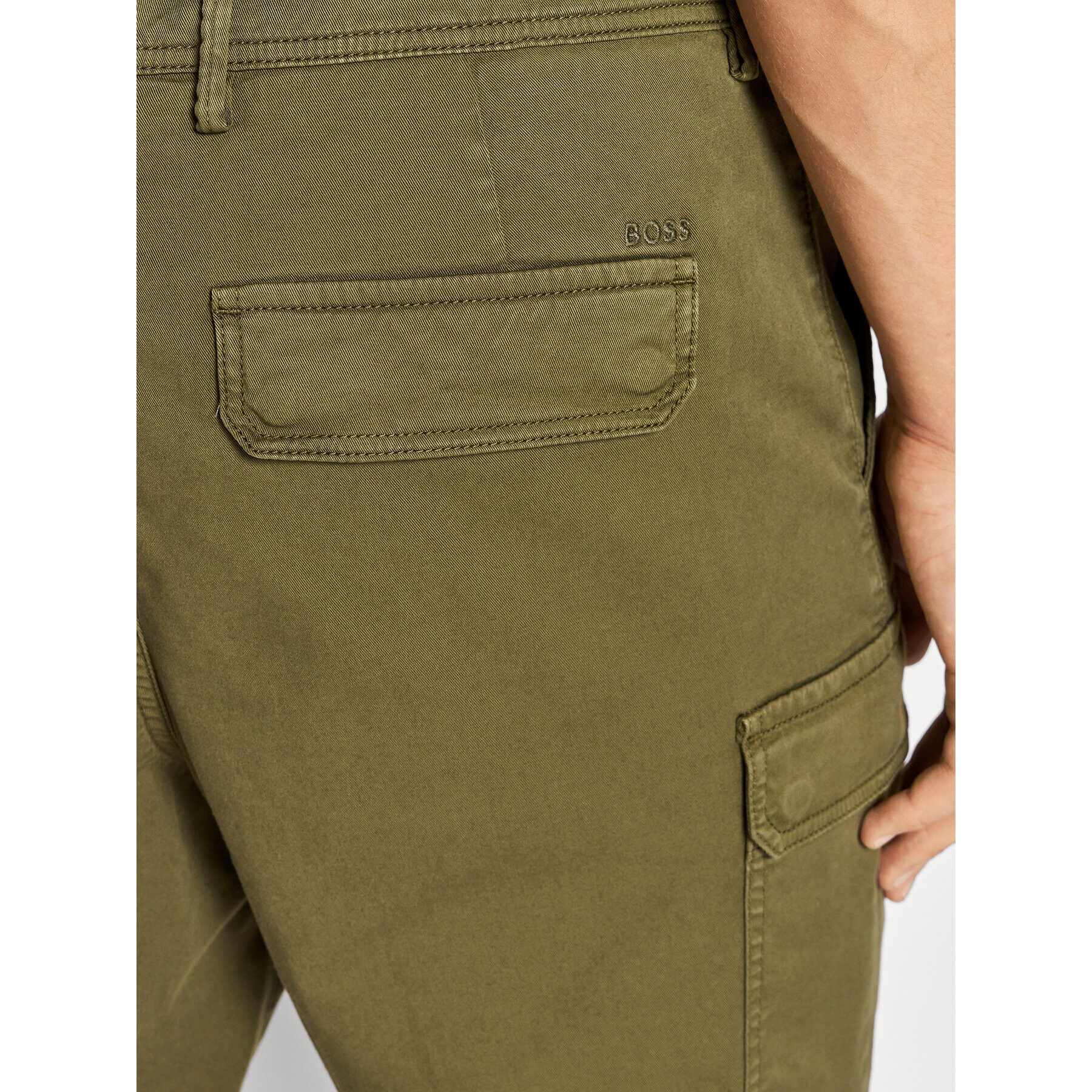 Boss Шорти от плат Chilner 50467843 Зелен Regular Fit - Pepit.bg