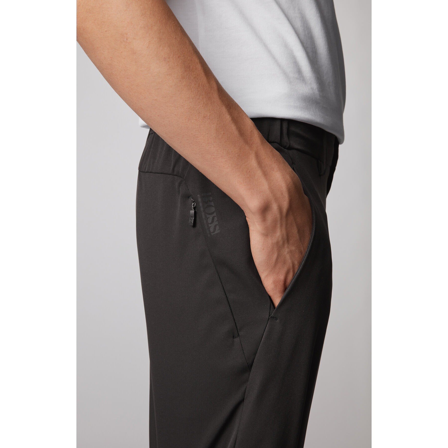 Boss Шорти от плат Litt 50430358 Черен Slim Fit - Pepit.bg