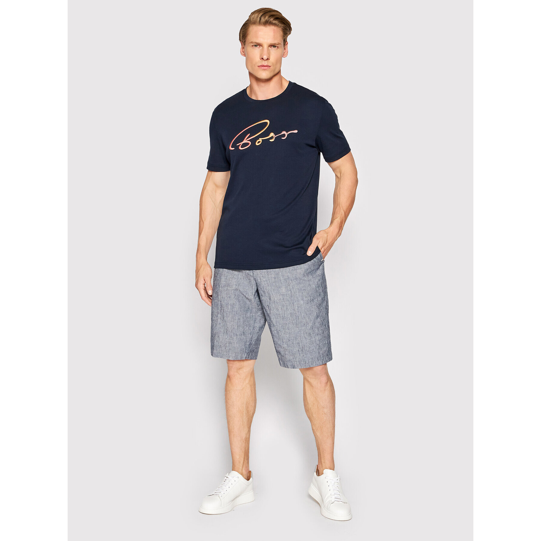 Boss Шорти от плат Rigan 50466824 Сив Regular Fit - Pepit.bg