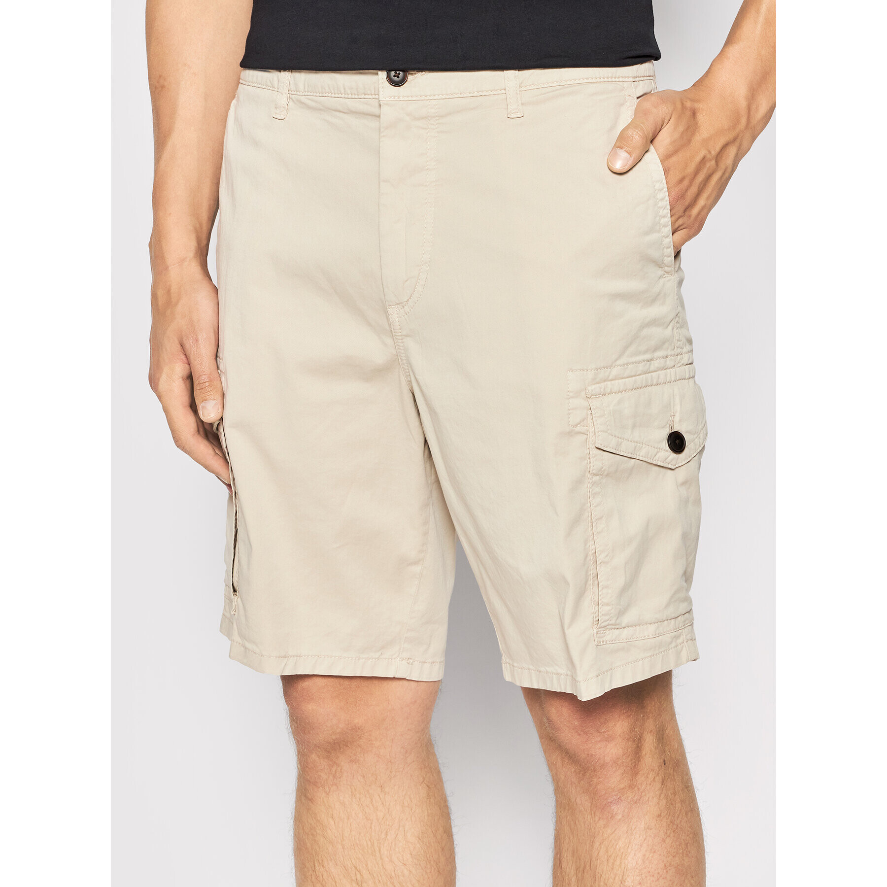 Boss Шорти от плат Seiland 50467635 Бежов Relaxed Fit - Pepit.bg