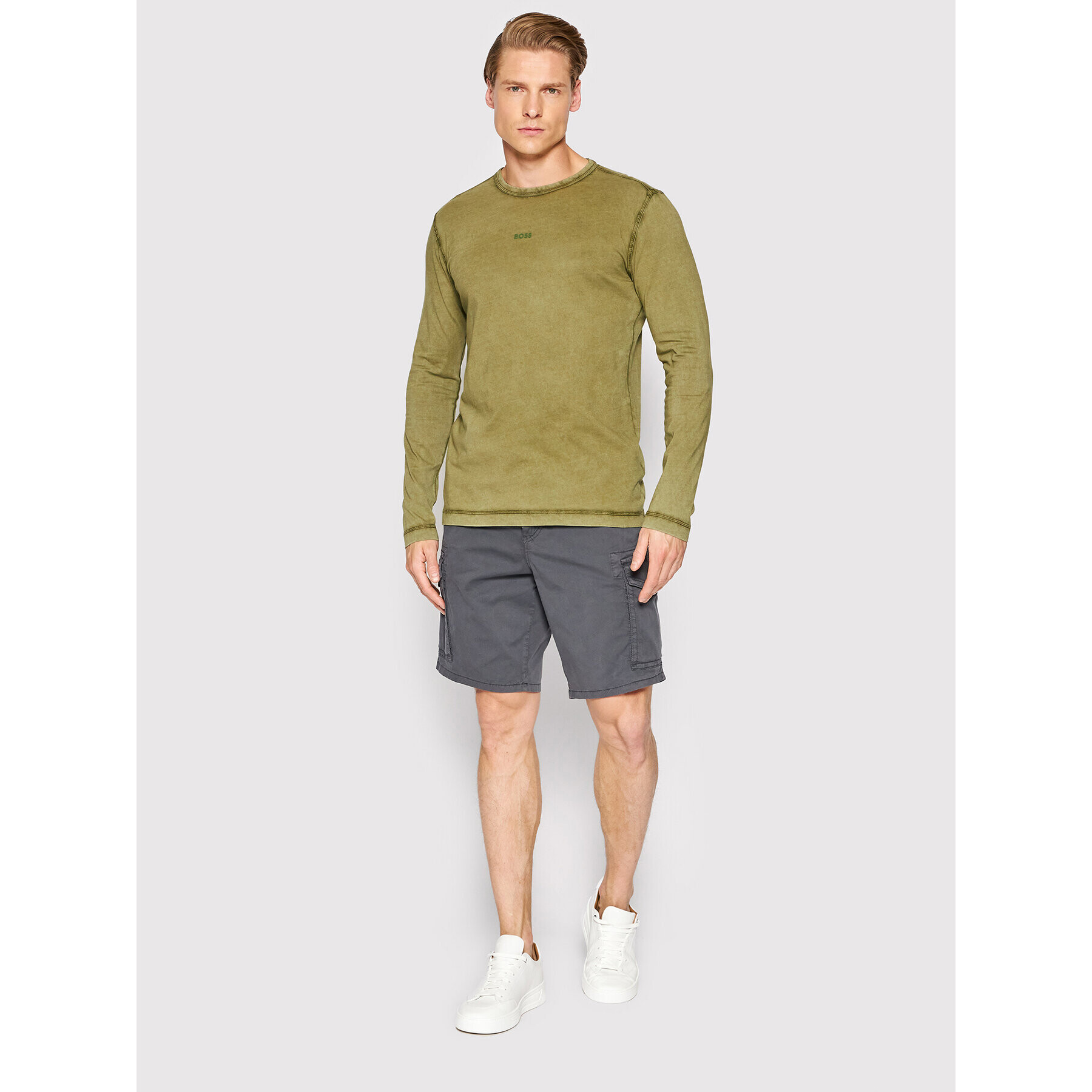 Boss Шорти от плат Seiland 50467635 Сив Relaxed Fit - Pepit.bg