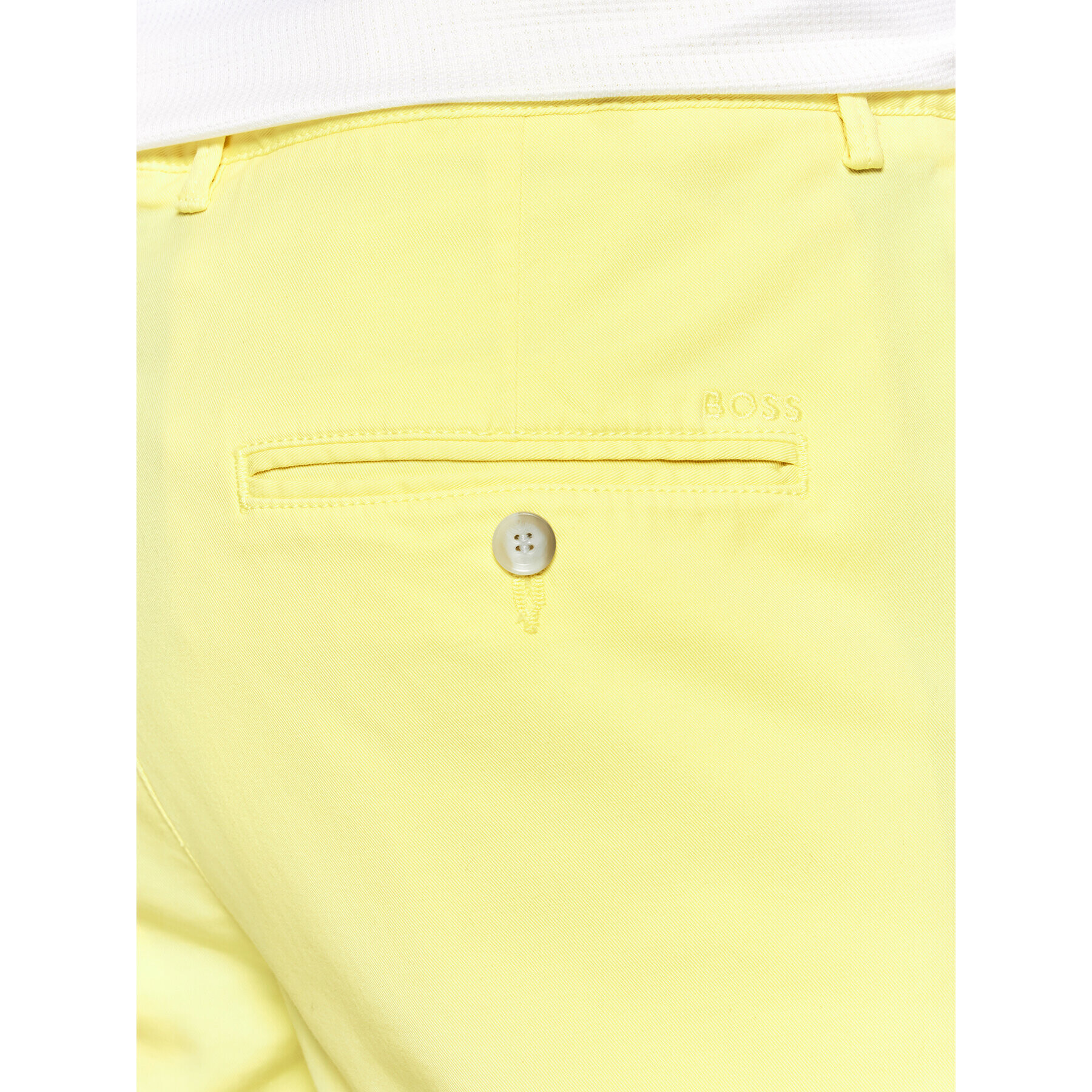 Boss Шорти от плат Slice 50406679 Жълт Slim Fit - Pepit.bg