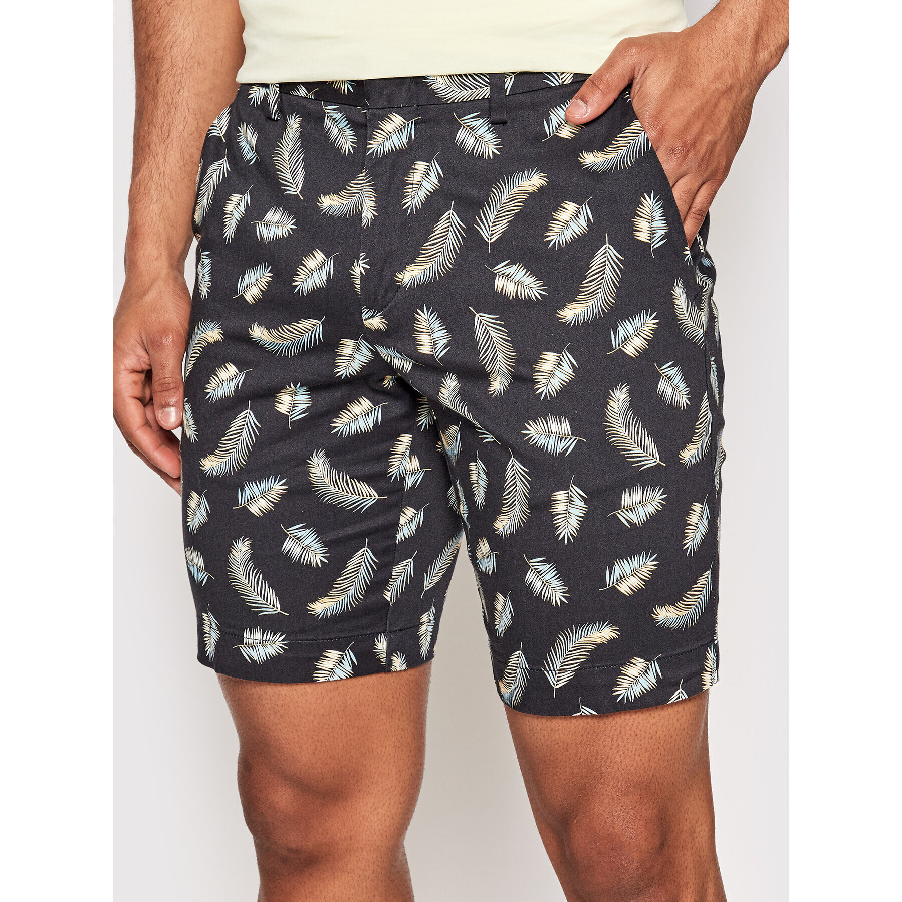 Boss Шорти от плат Slice 50468194 Тъмносин Slim Fit - Pepit.bg