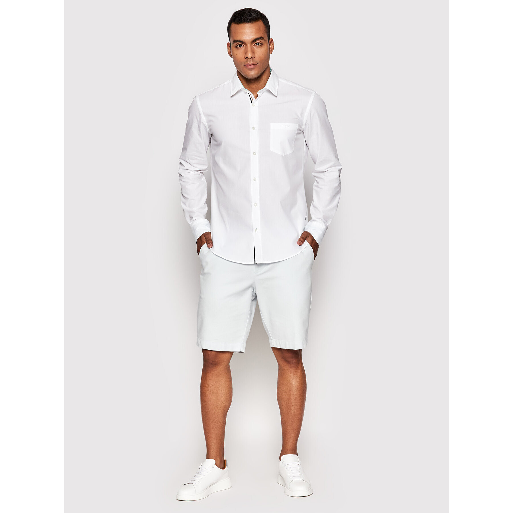Boss Шорти от плат Slice 50472870 Син Slim Fit - Pepit.bg