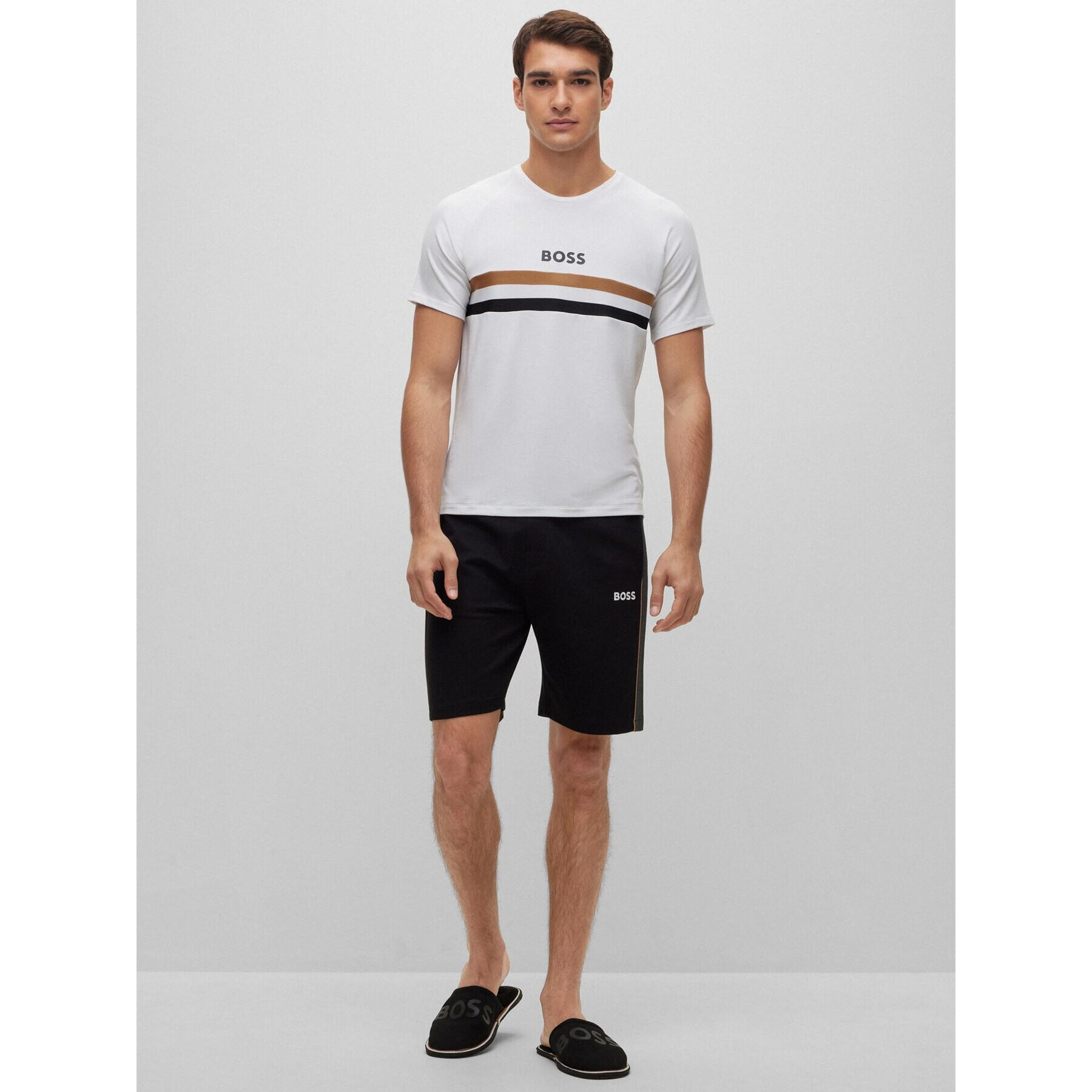 Boss Спортни шорти 50491285 Черен Regular Fit - Pepit.bg