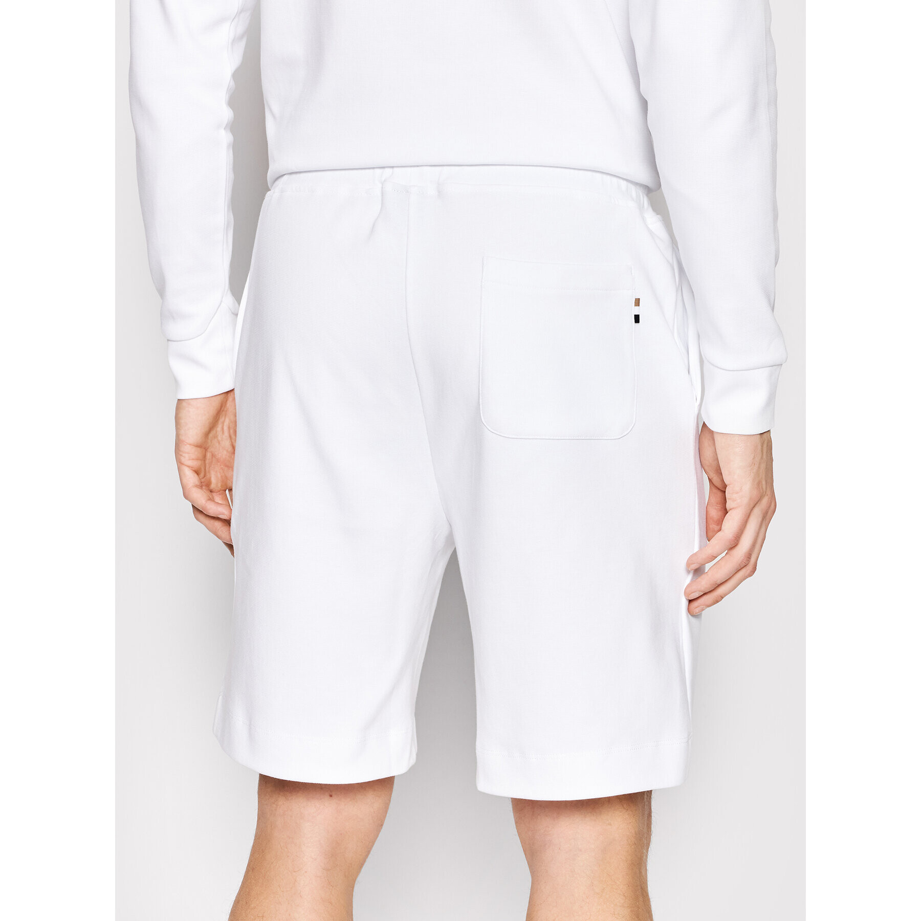 Boss Спортни шорти Jisan 50469223 Бял Regular Fit - Pepit.bg