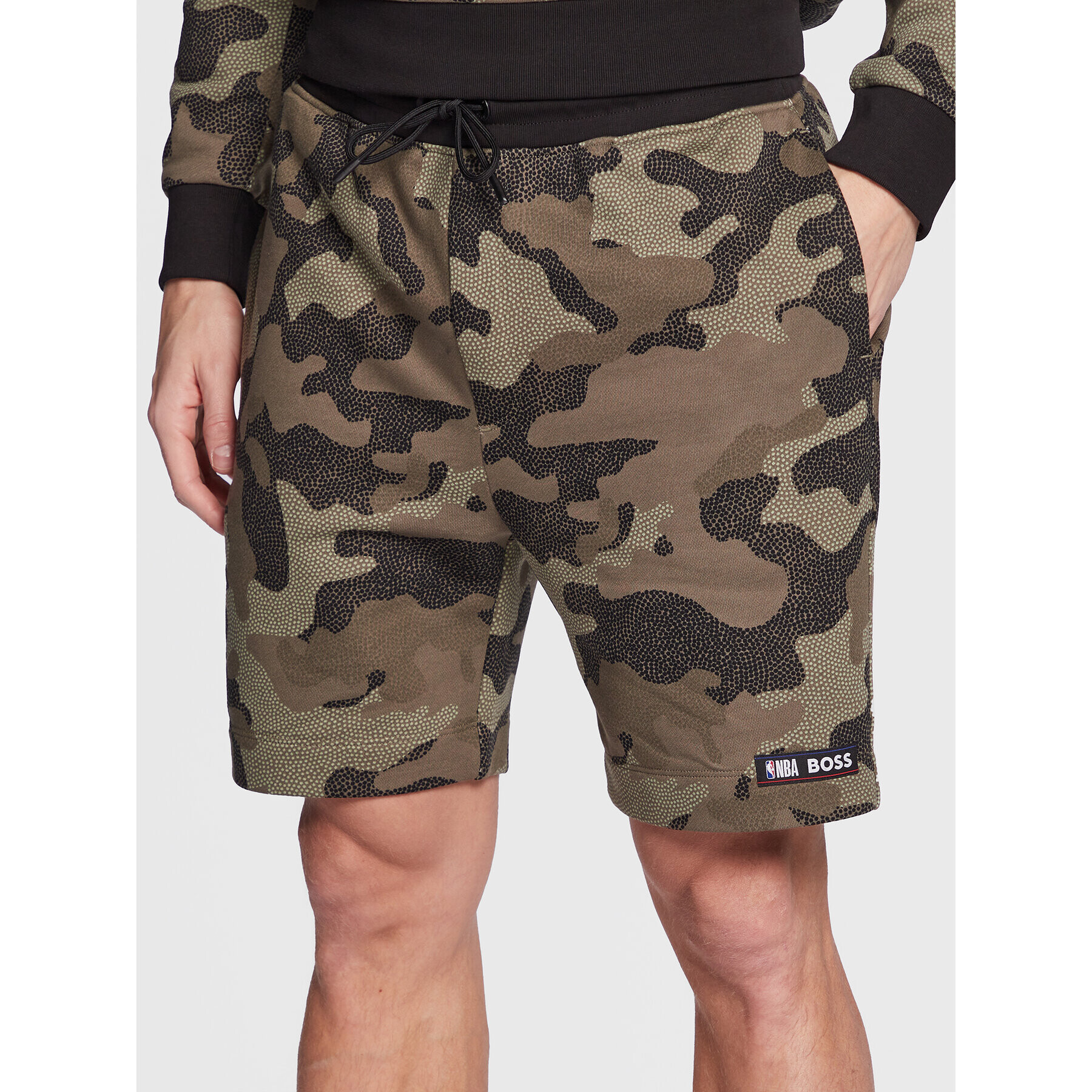 Boss Спортни шорти NBA Slam_Camo 50477471 Зелен Regular Fit - Pepit.bg