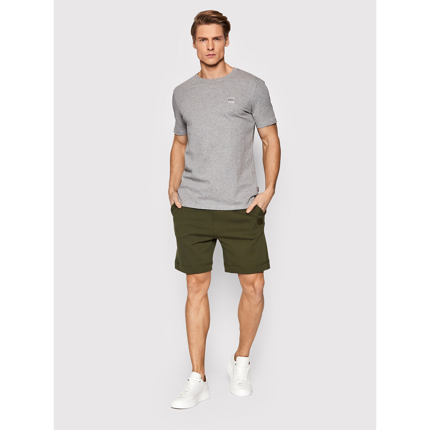 Boss Спортни шорти Sewalk 50468454 Зелен Regular FIt - Pepit.bg