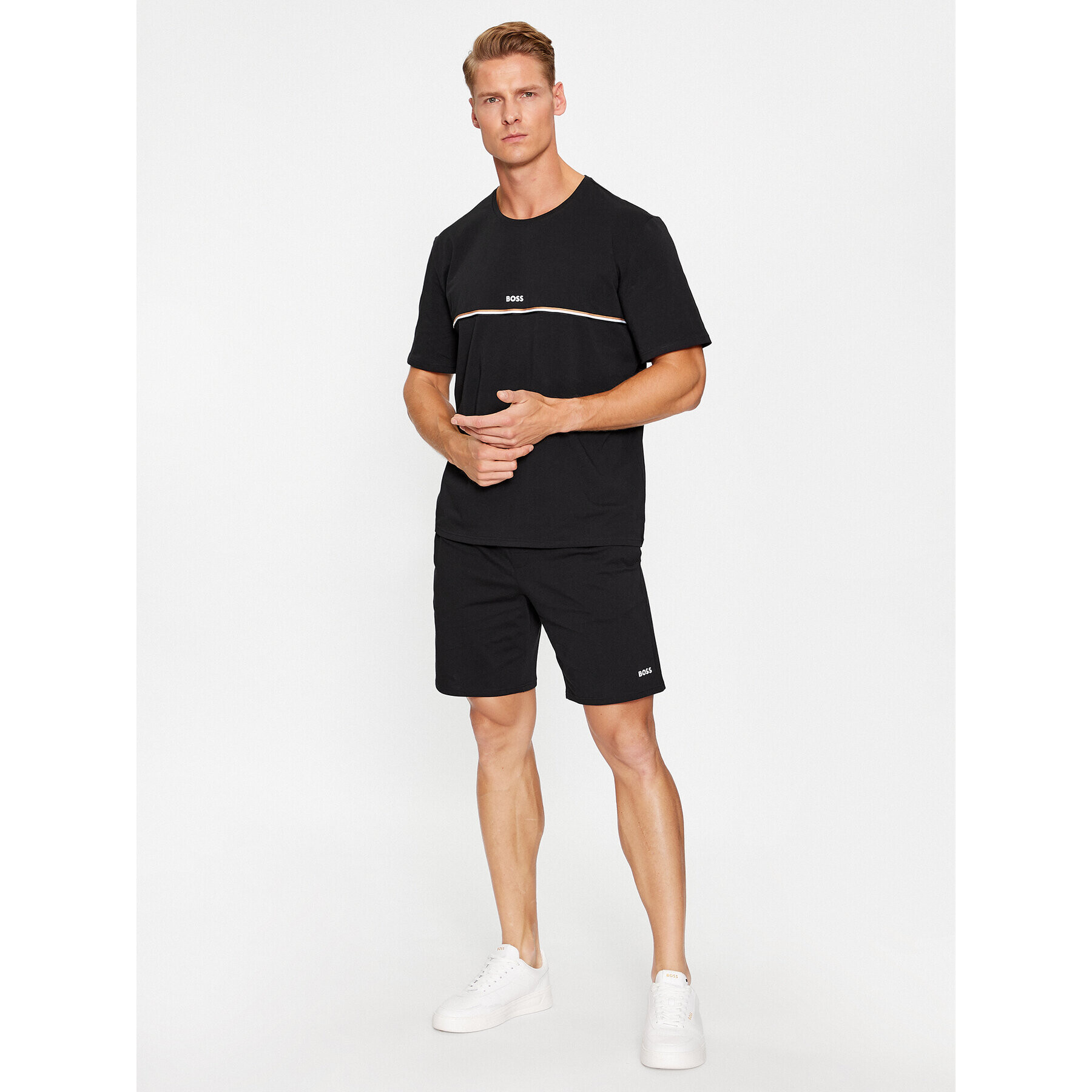 Boss Спортни шорти Unique 50502860 Черен Regular Fit - Pepit.bg