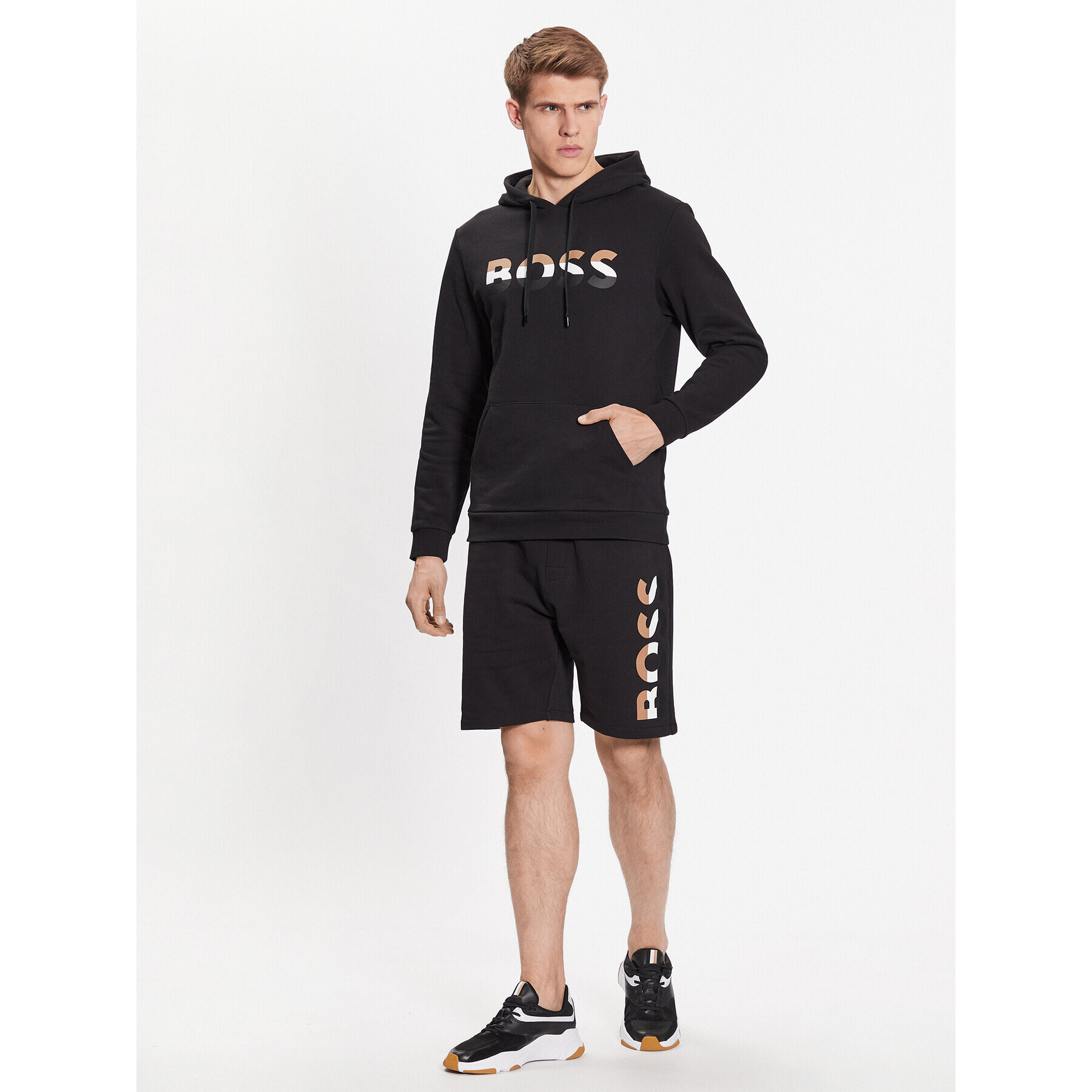 Boss Суитшърт Iconic 50492344 Черен Regular Fit - Pepit.bg