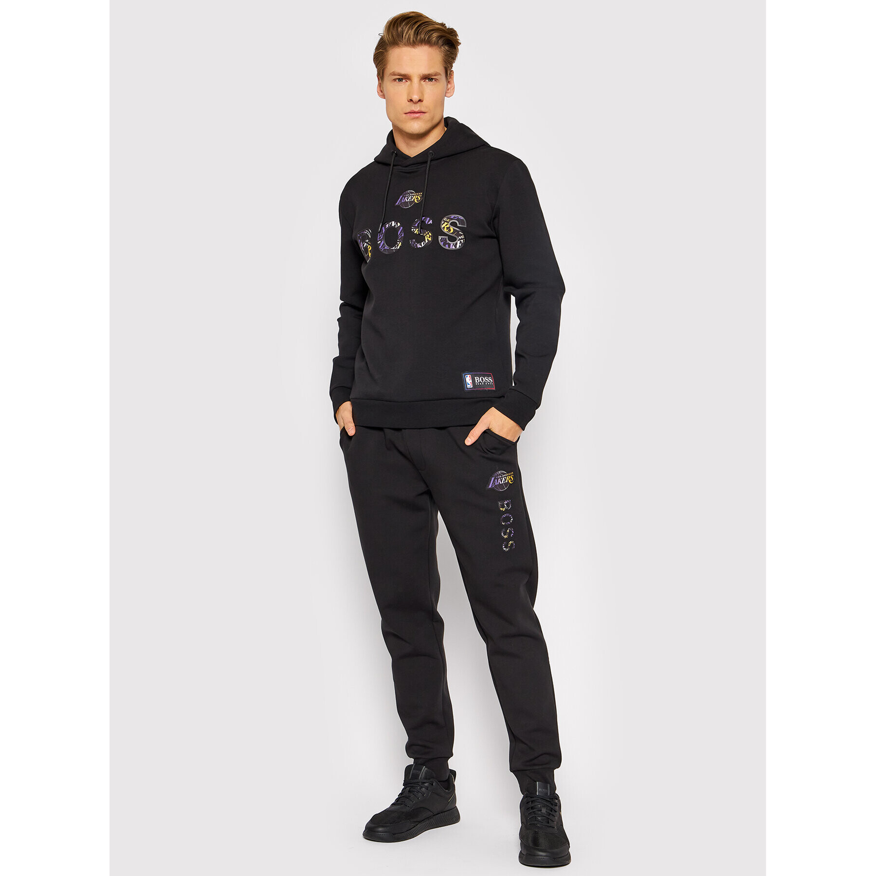 Boss Суитшърт NBA WBounce2_2 50461971 Черен Relaxed Fit - Pepit.bg