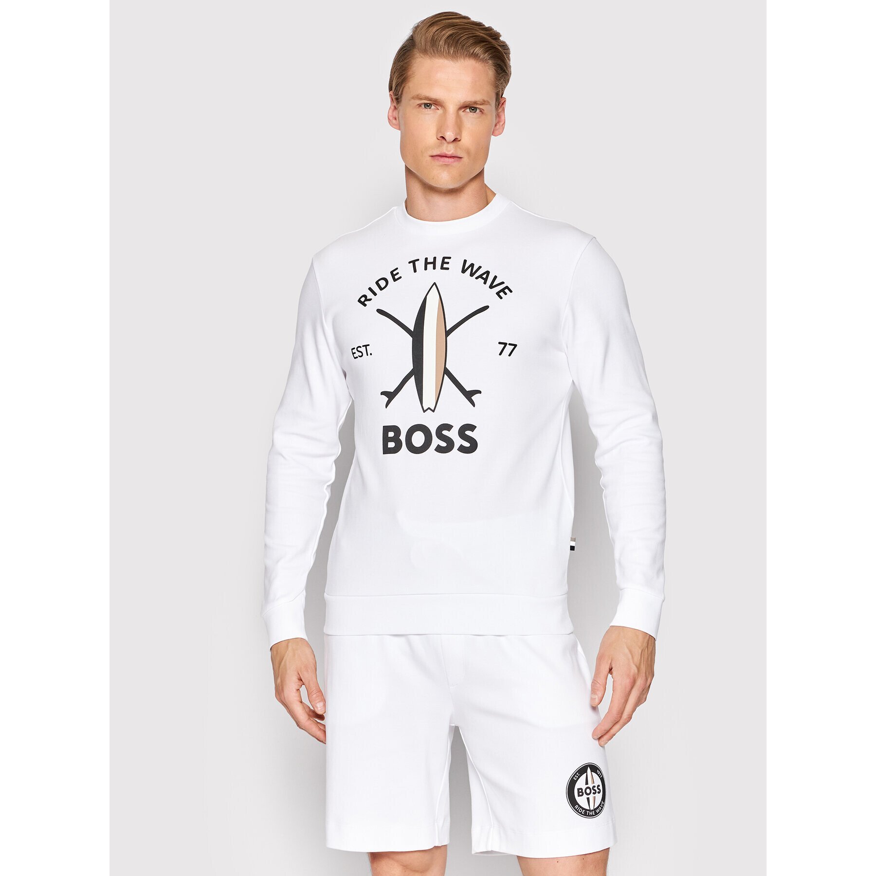 Boss Суитшърт Savin 50469224 Бял Relaxed Fit - Pepit.bg