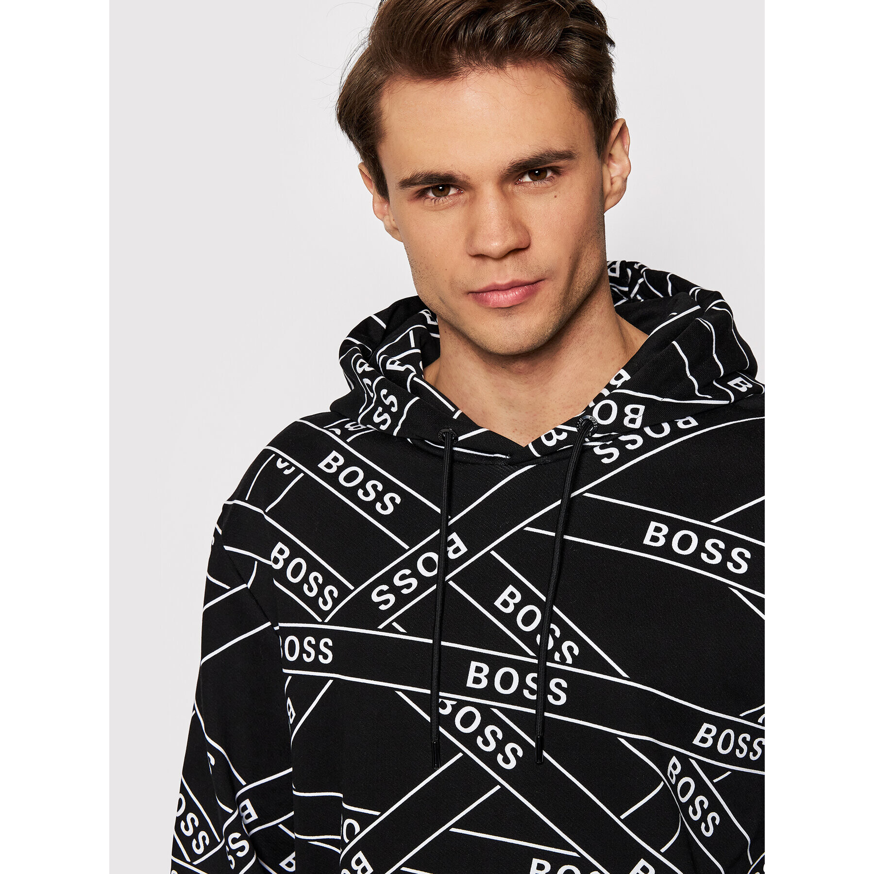 Boss Суитшърт Seeger 76_Hc 50462407 Черен Regular Fit - Pepit.bg