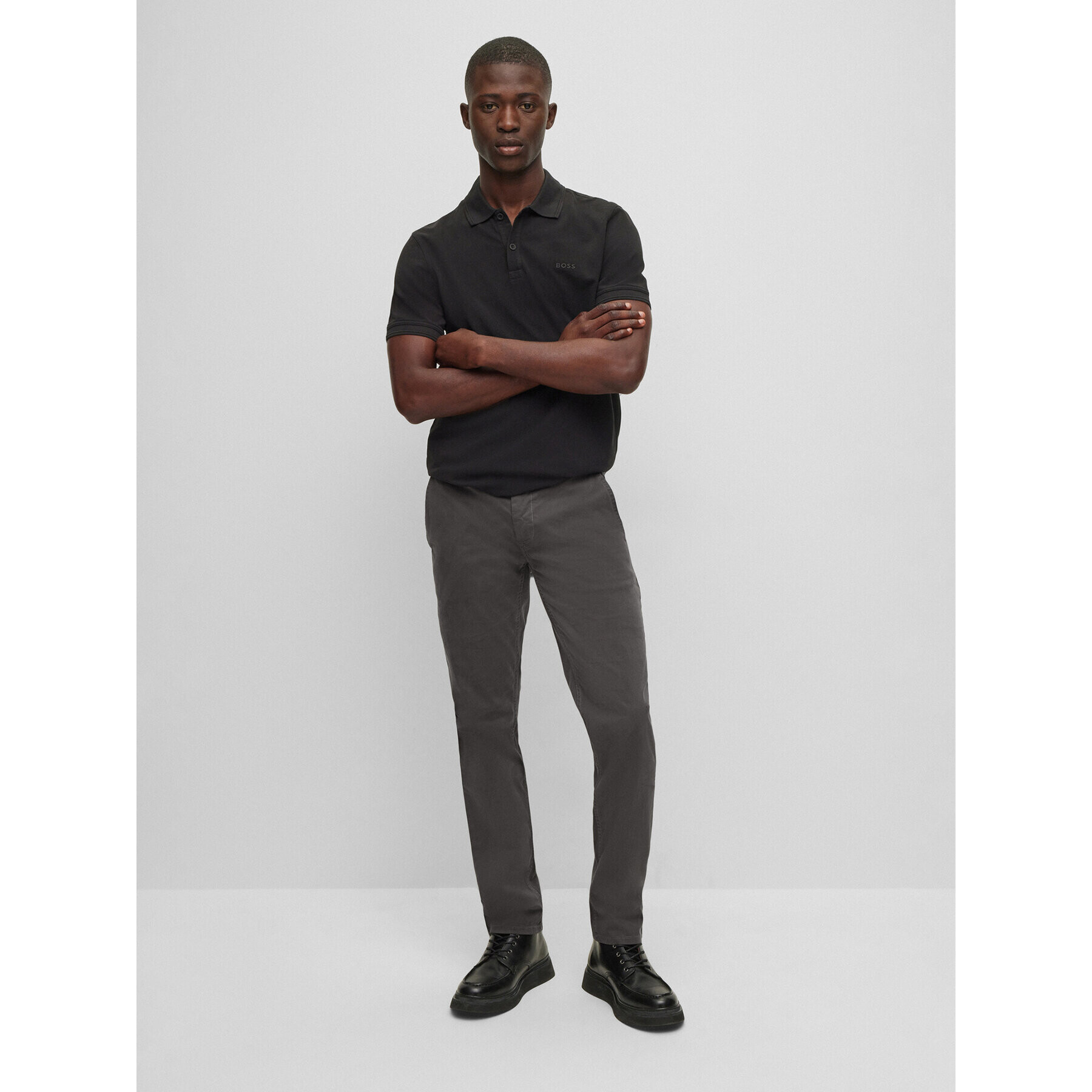 Boss Текстилни панталони 50470813 Сив Slim Fit - Pepit.bg