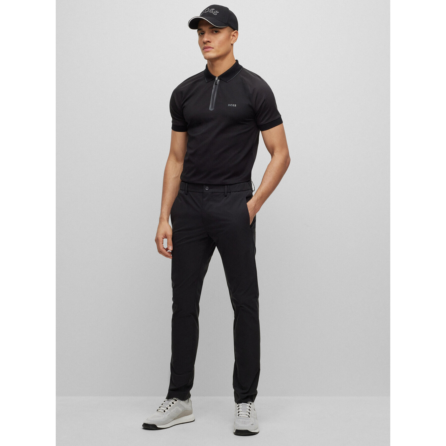 Boss Текстилни панталони 50487561 Черен Slim Fit - Pepit.bg