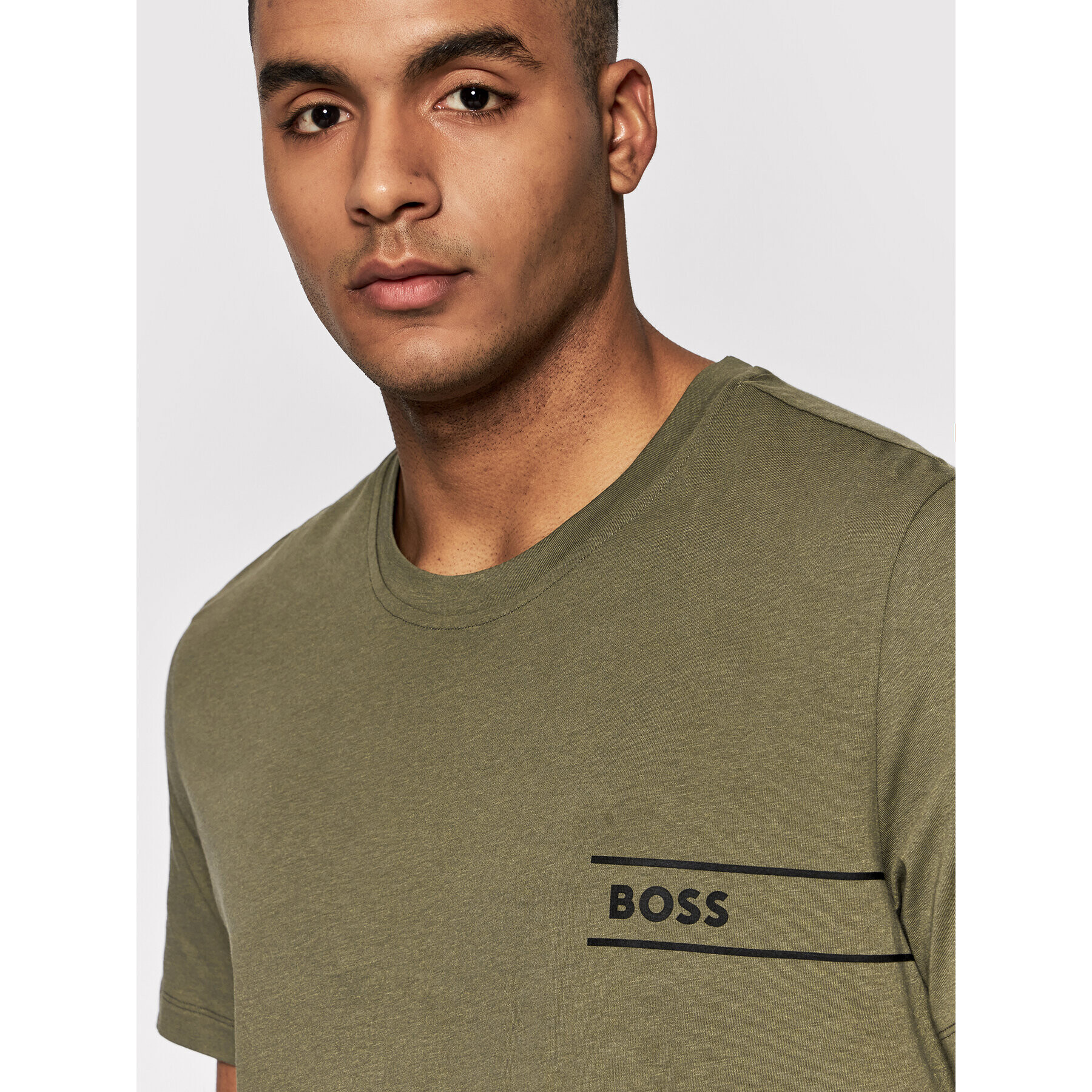 Boss Тишърт 50469154 Зелен Regular Fit - Pepit.bg